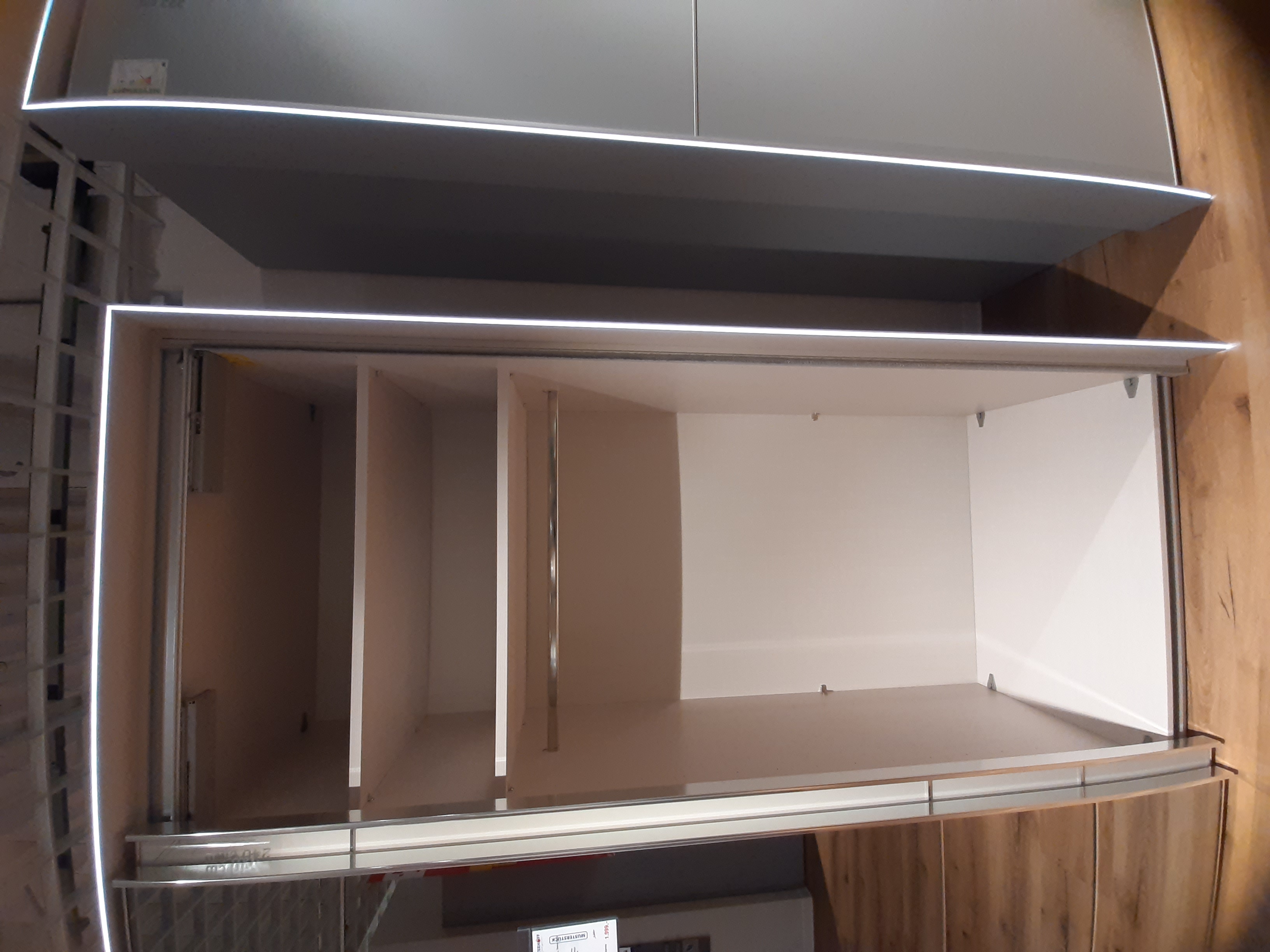 Schwebetürenschrank 2-trg. - ARMADIO