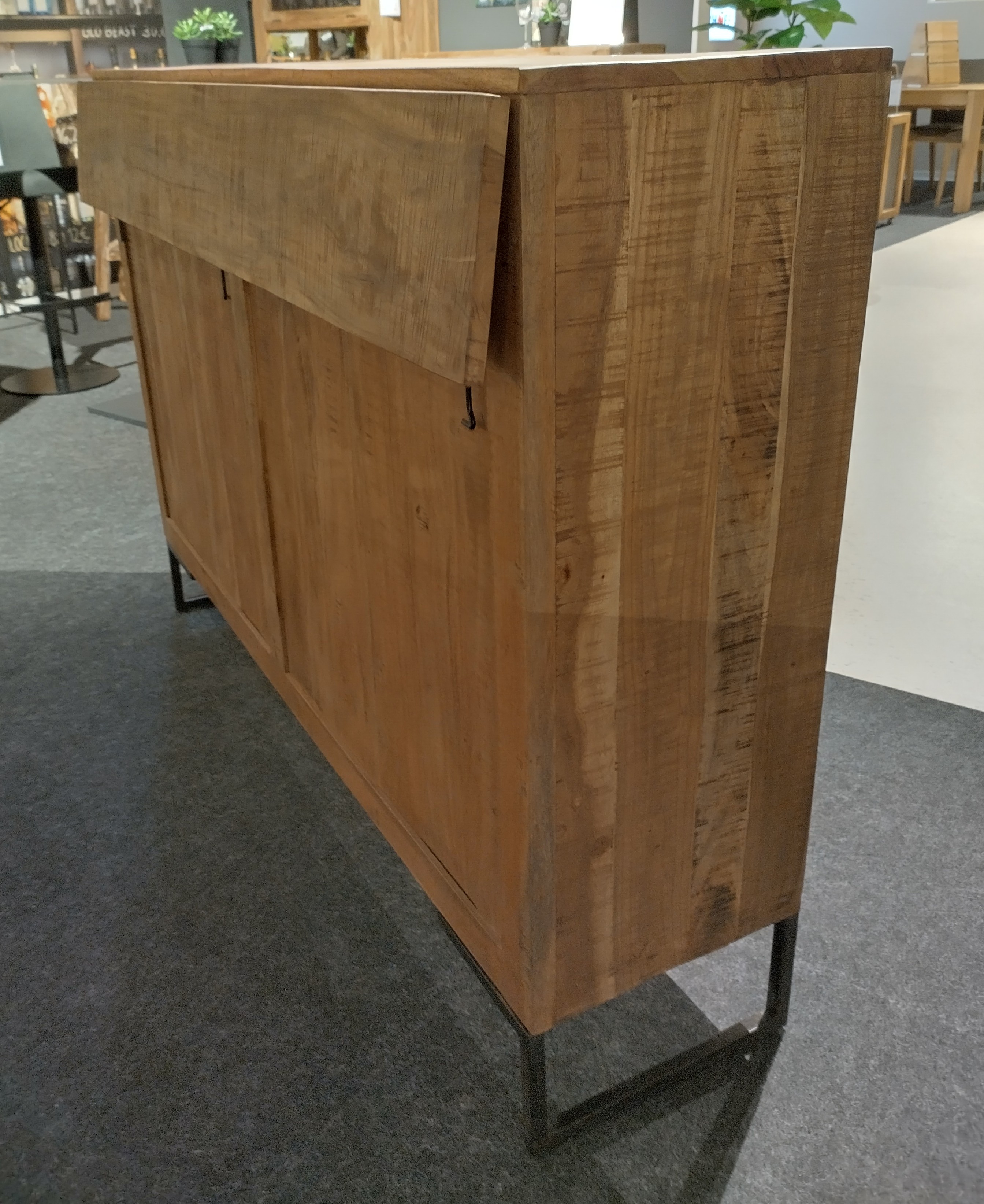 Kommode mit Barfunktion - Wajan-S