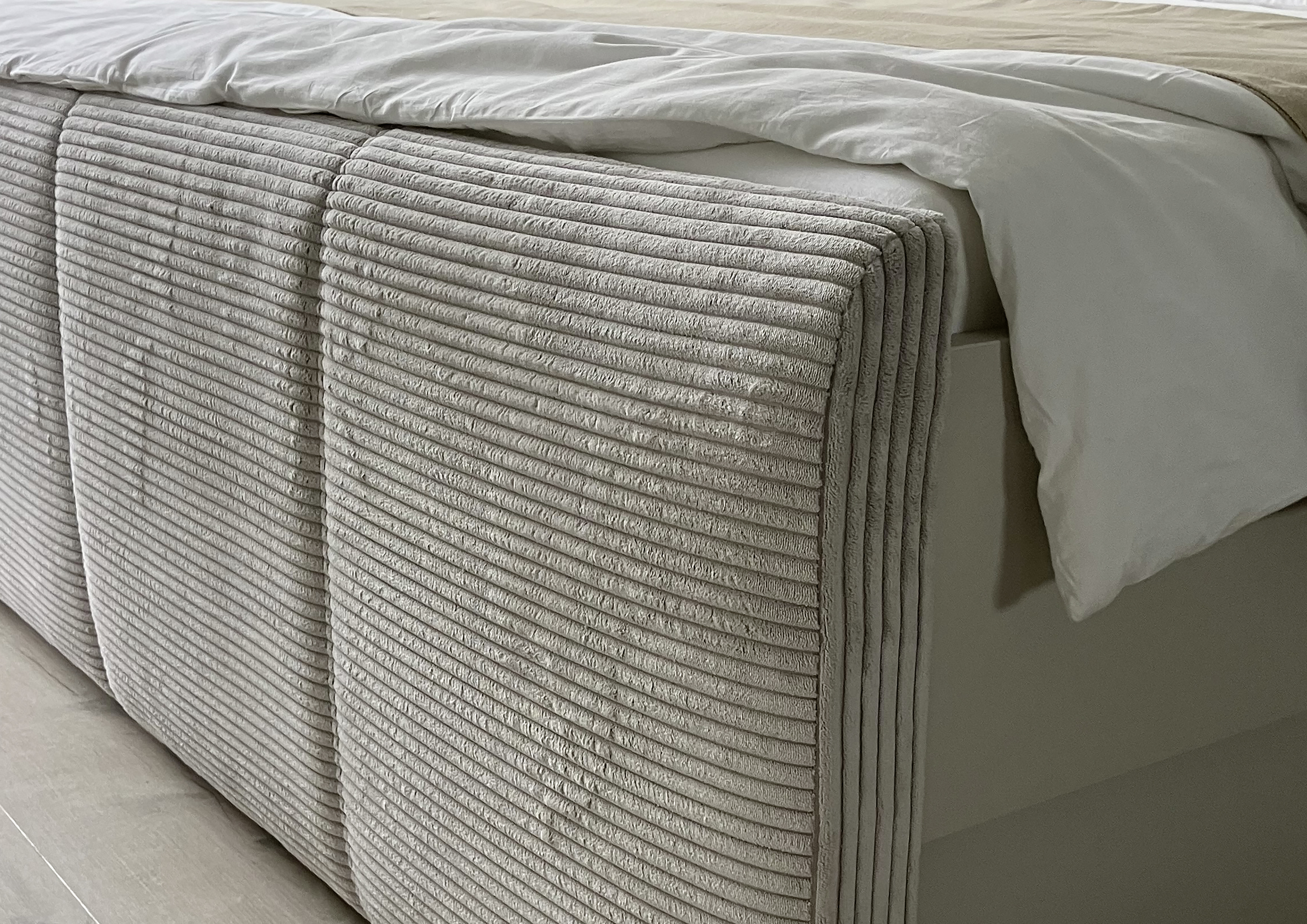 Bett, mit Polsterkopfteil, 180x200 cm - MyStyle 3091