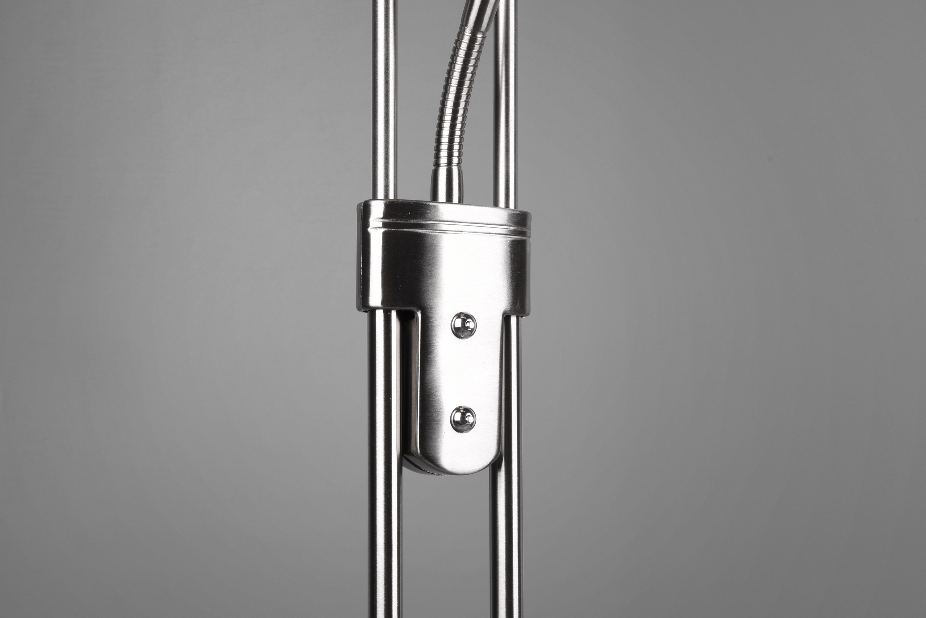 Stehleuchte Orson - 2flg., Metall/Nickel matt, ca.32,5 x 180 cm