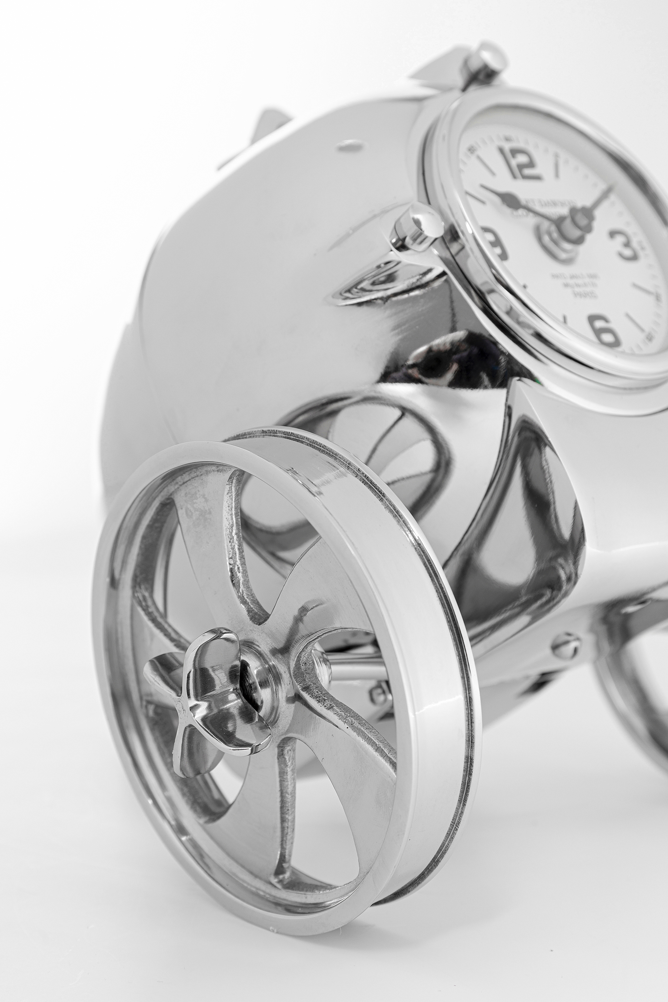 Tischuhr Trailer - Luxury