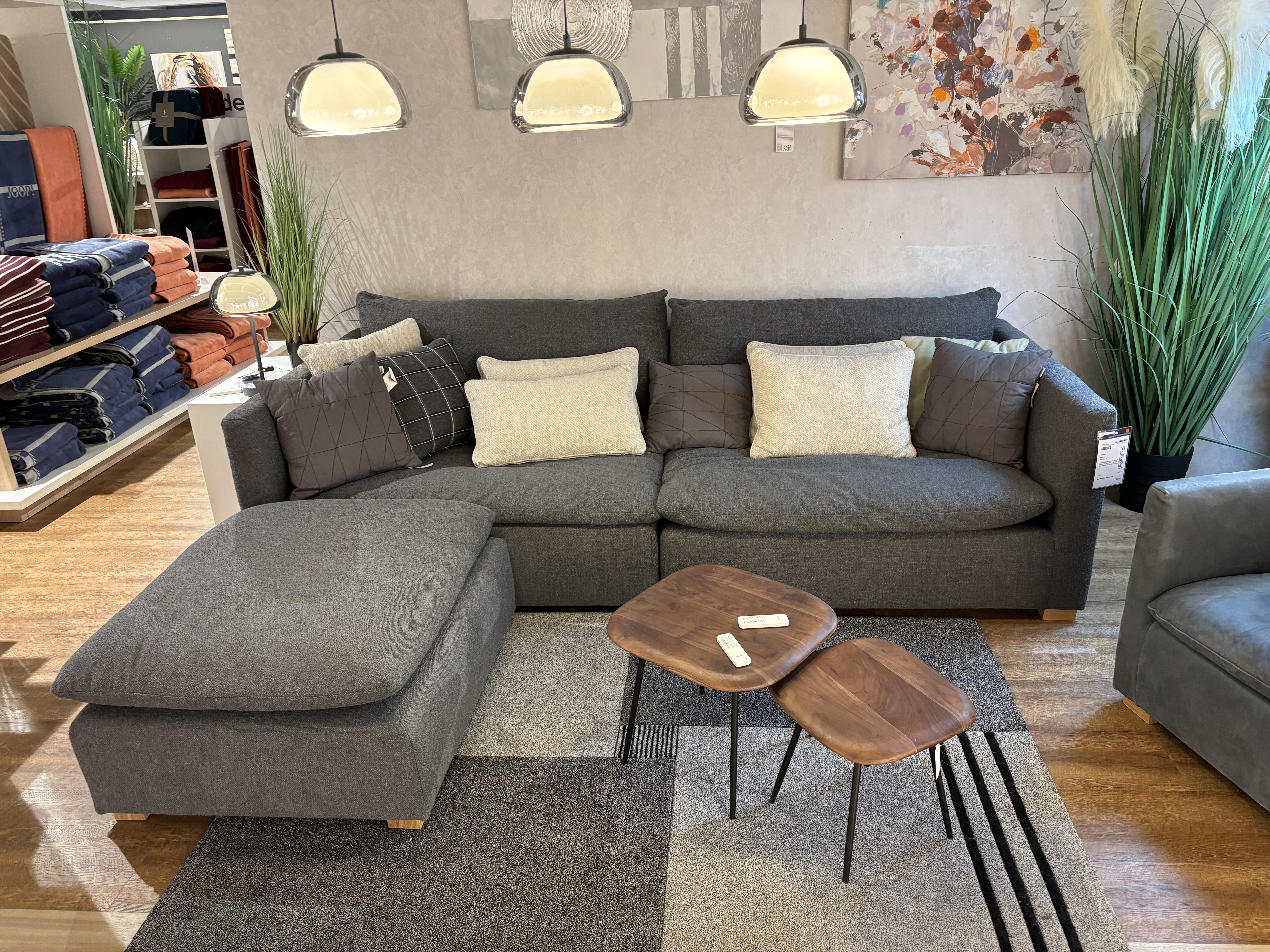 Garnitur, Stoff Angola,  - Montreal