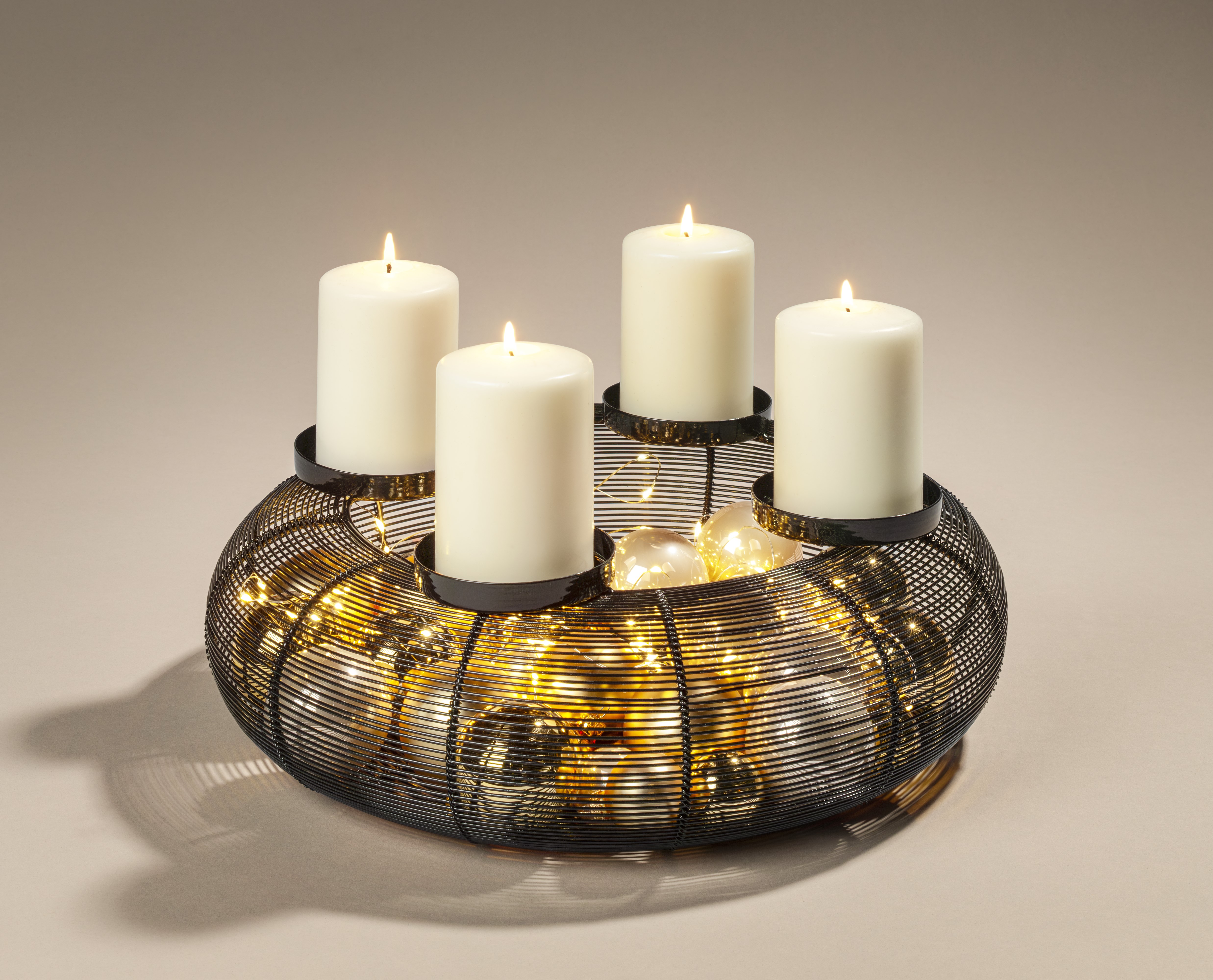 Adventskranz aus Metall