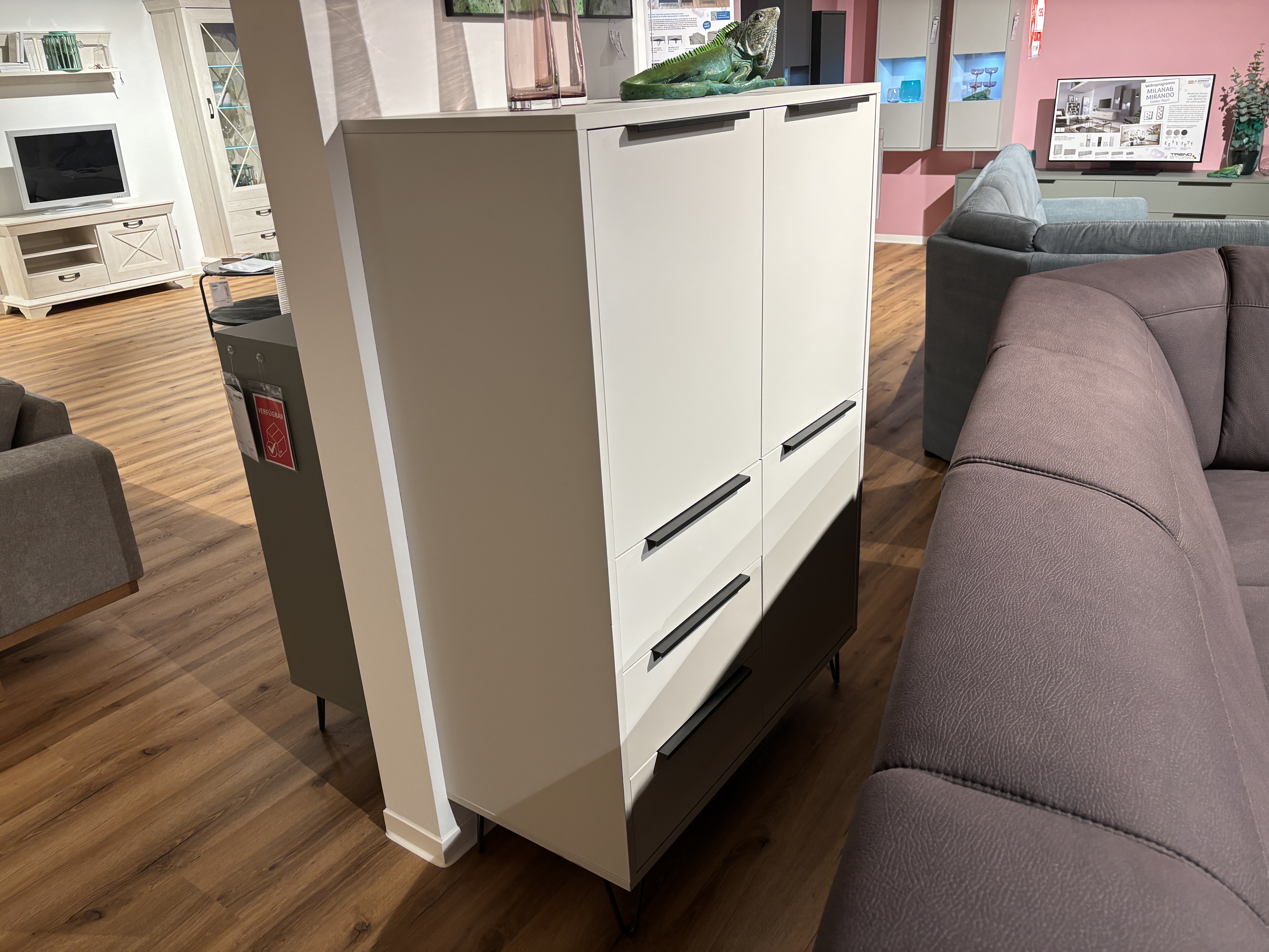 Highboard, kreidegrau matt lack, 3-trg. - Milana