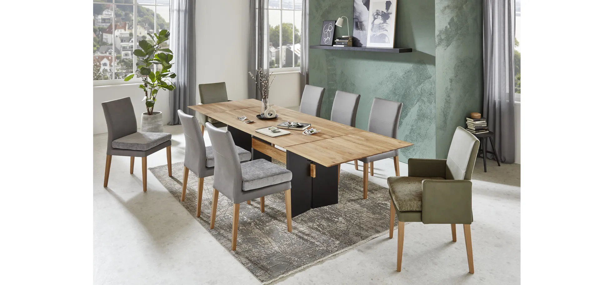 Esstisch - ausziehbar, LB ca. 180(300)x100 cm, Eiche massiv