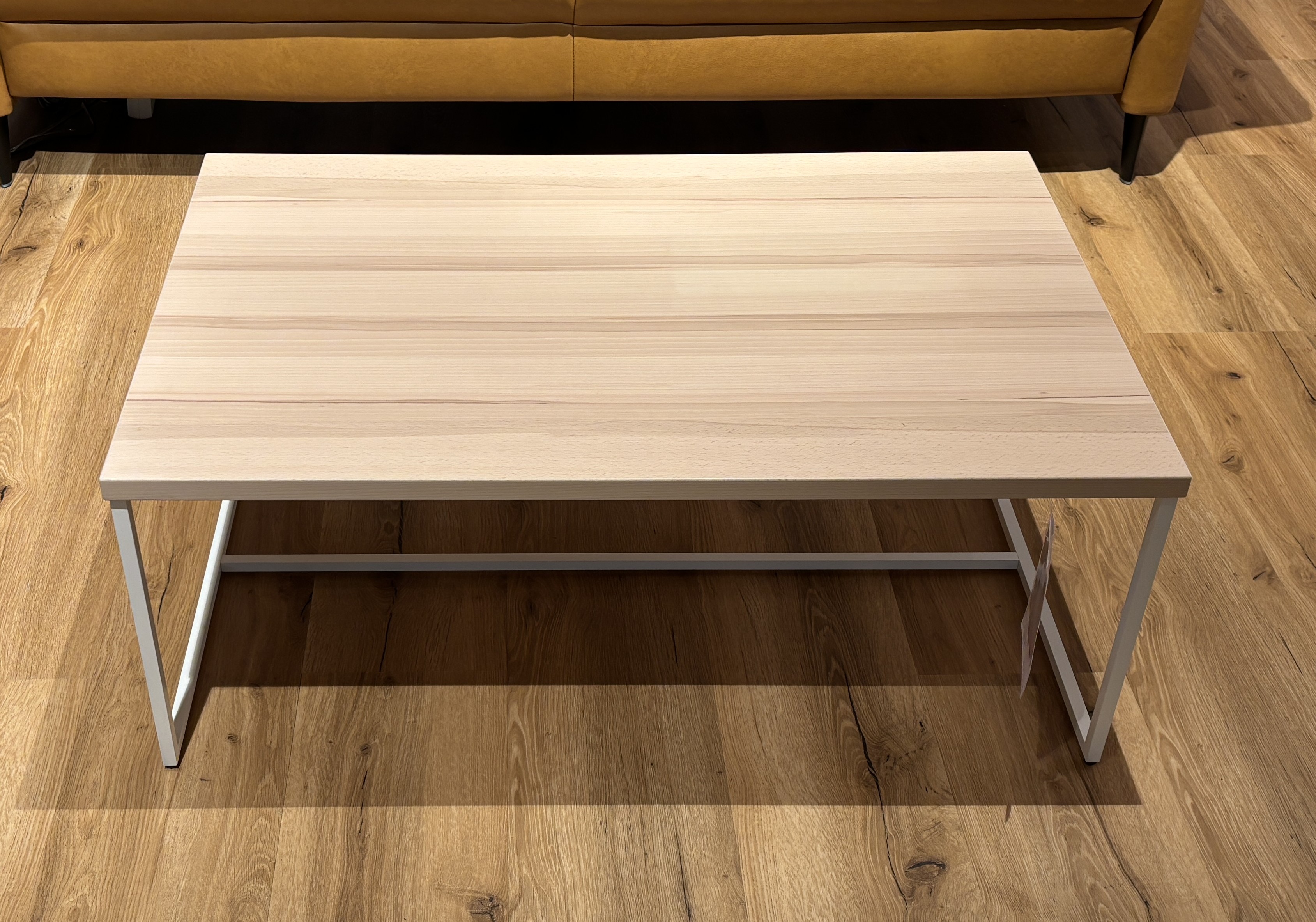 Couchtisch, mit Kufen - Focus