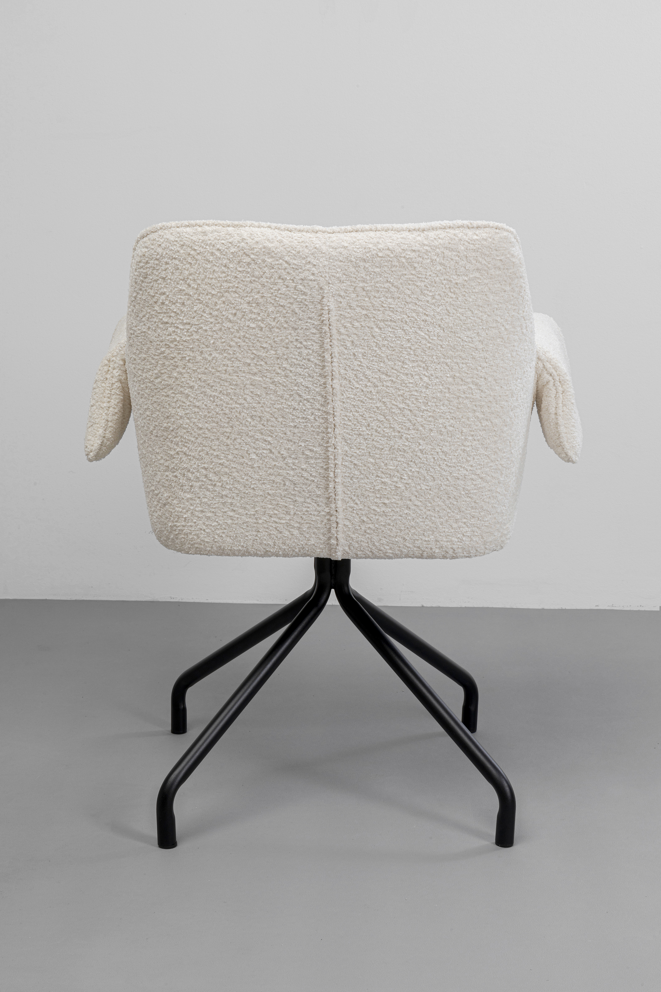 Vierfußstuhl mit Armlehnen Bess, creme - Bess