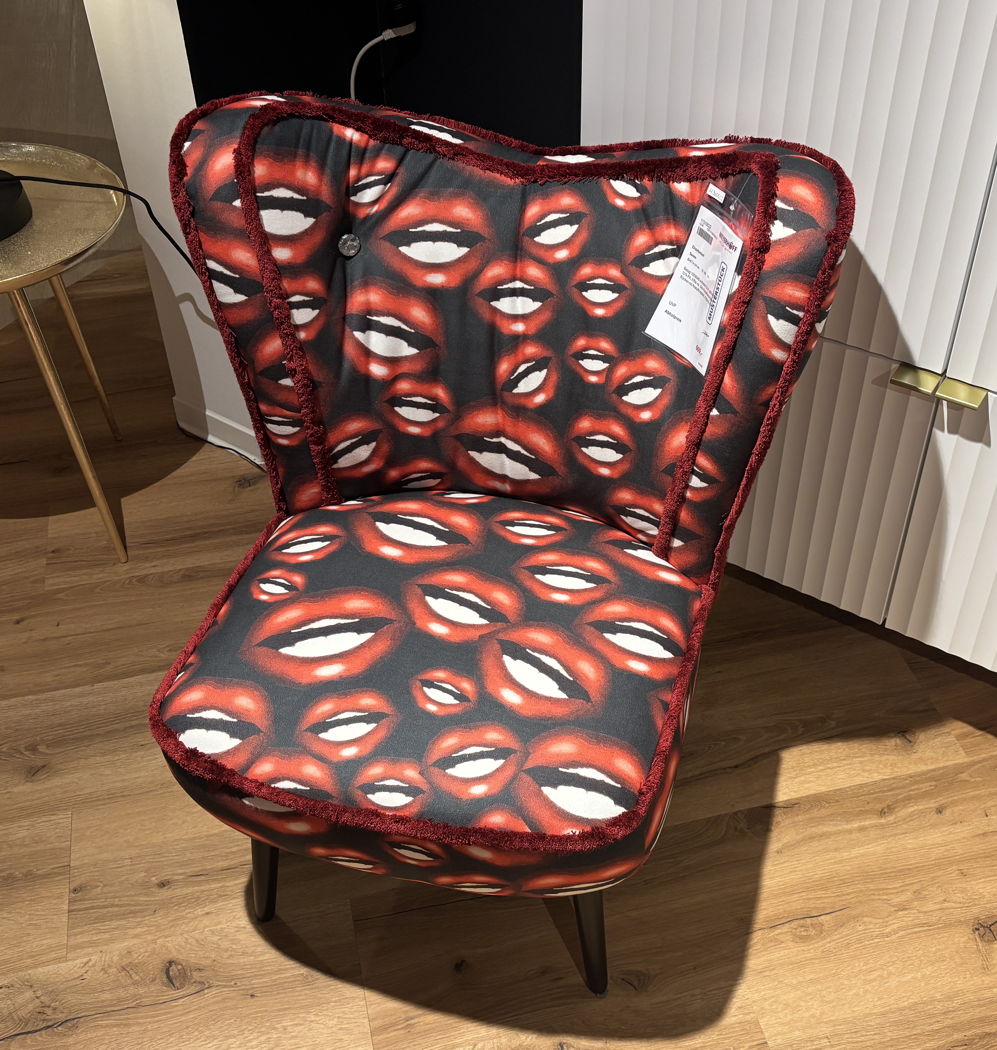 Einzelsessel, Bezug schwarz, Effile rot - Sanem