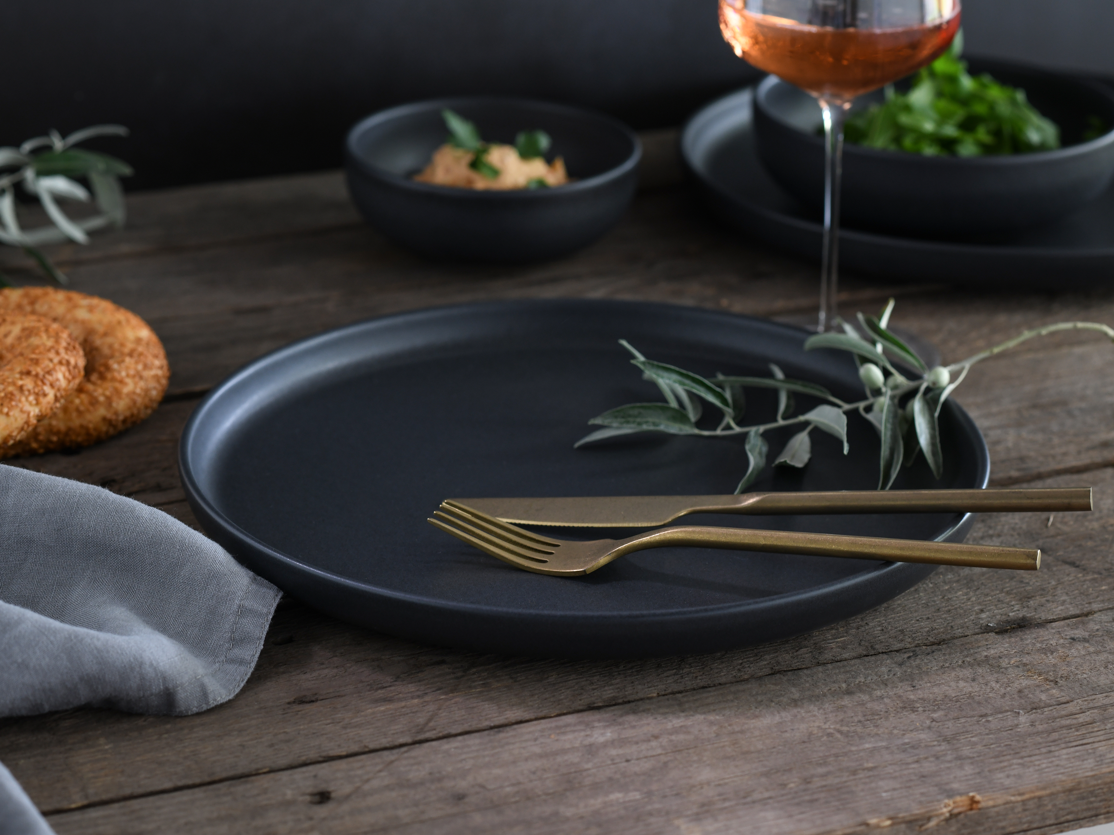 Speiseteller Ø ca. 28cm - Uno Natural, schwarz