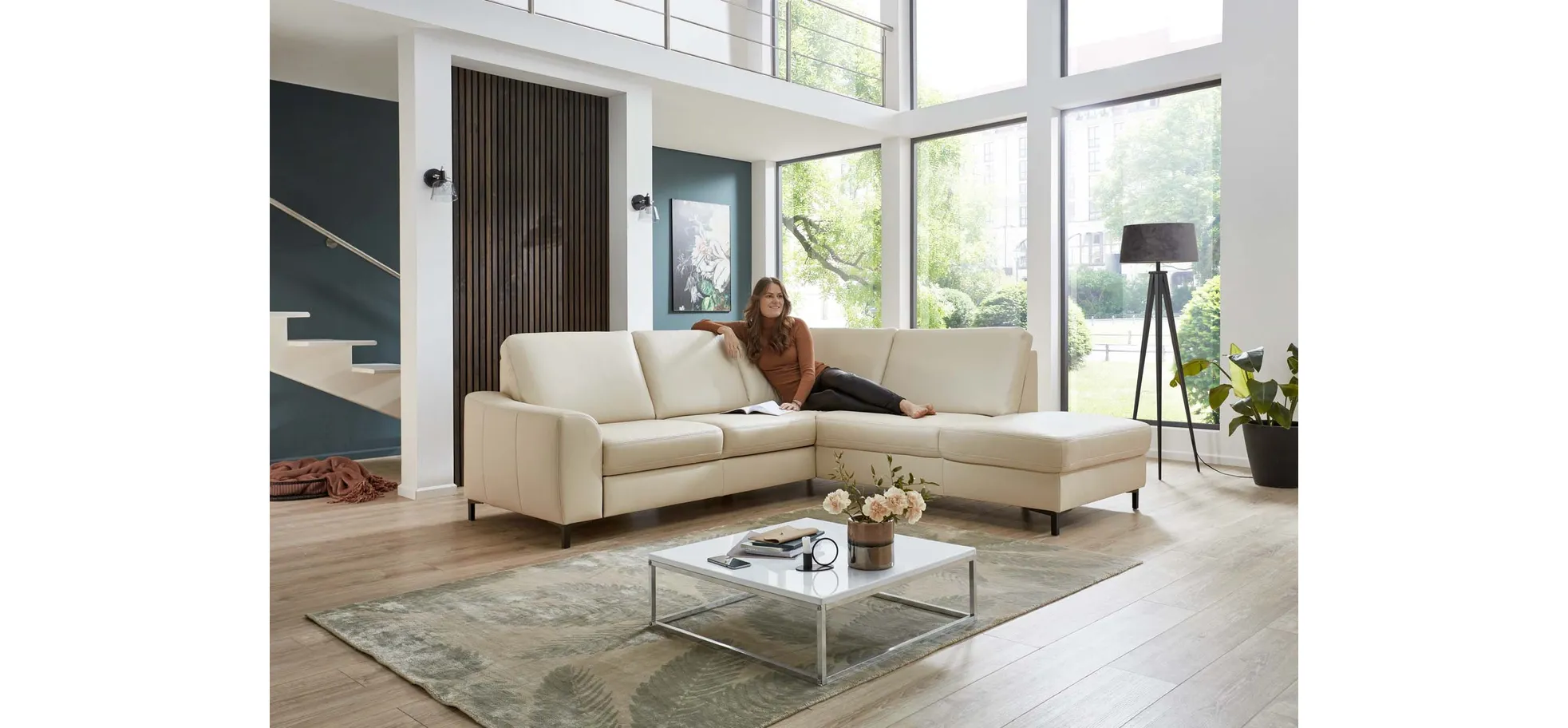 Ecksofa - 2,5-Sitzer mit Ecke rechts, Leder, Ecru