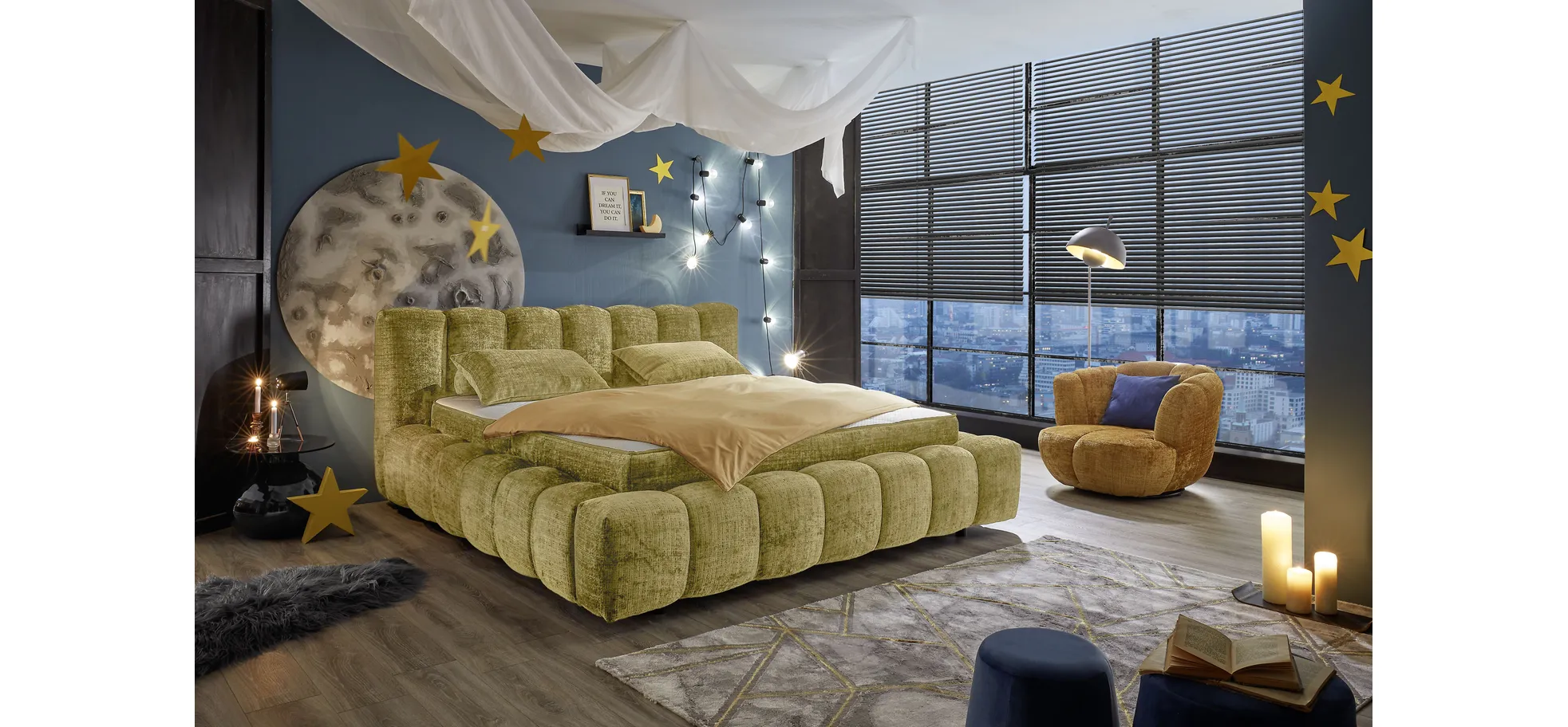 Drehsessel, goldfarben - Editha