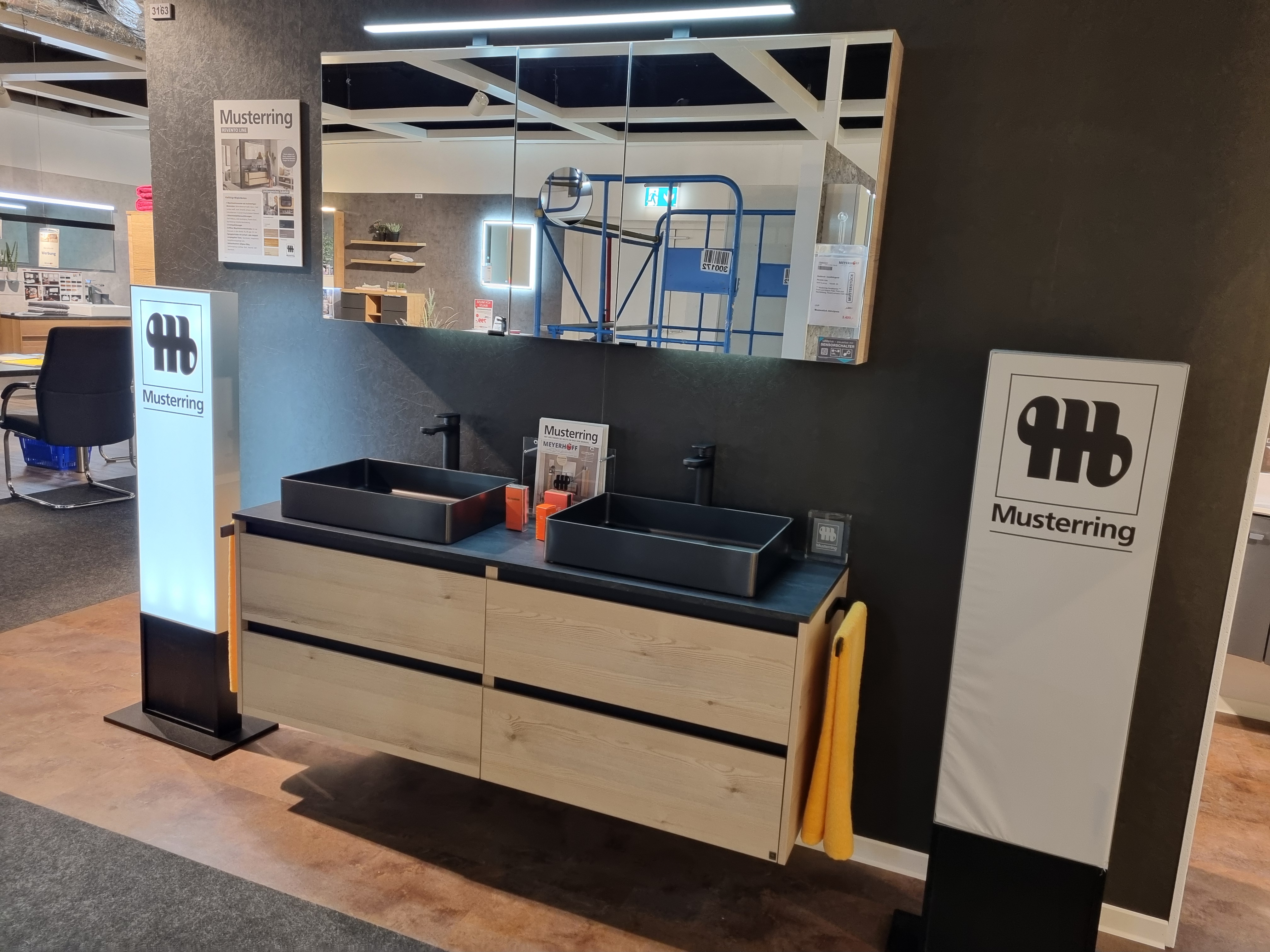 Badblock, wandhängend, Pinie Nachbildung - Revento Line