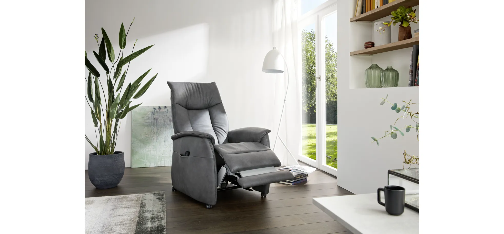Fernsehsessel EM Düsseldorf - Relaxfunktion (3-motorisch), Leder, Brikett