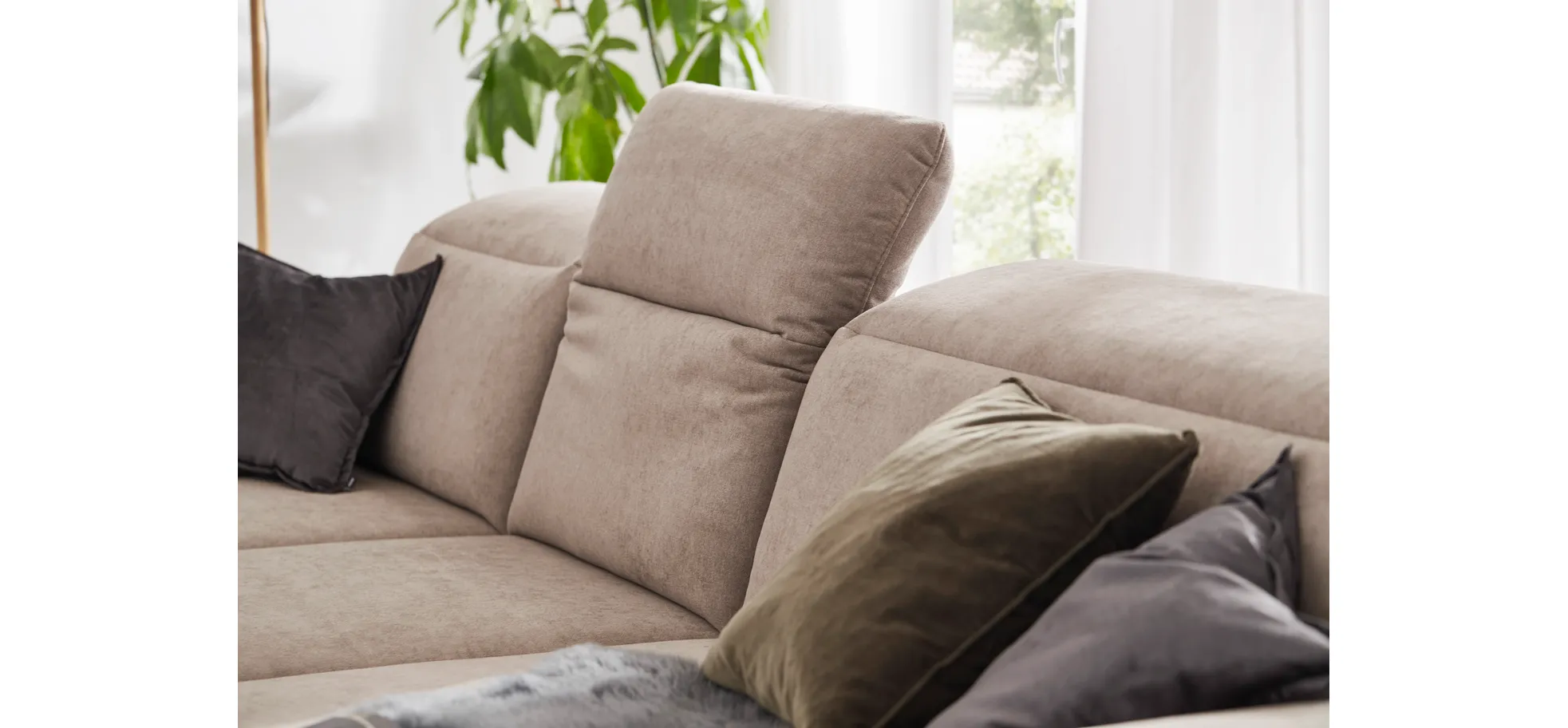 Ecksofa Rockport B - 2,5-Sitzer mit Longchair rechts inkl. Kopfteil/Sitztiefe verstellbar, Stoff, Khaki