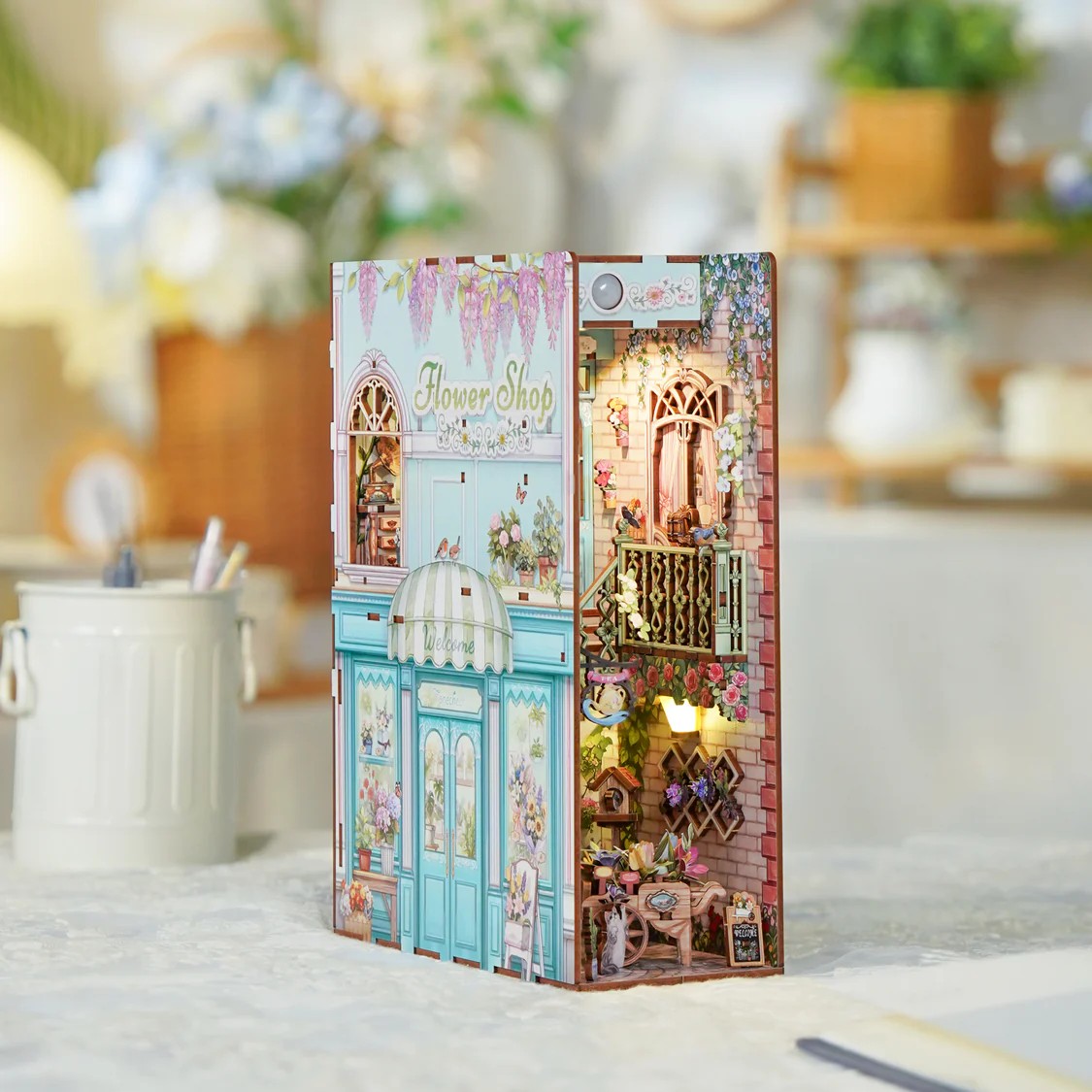 Tonecheer DIY-Set Book Nook mit LED, 3D Puzzle - Flower Shop