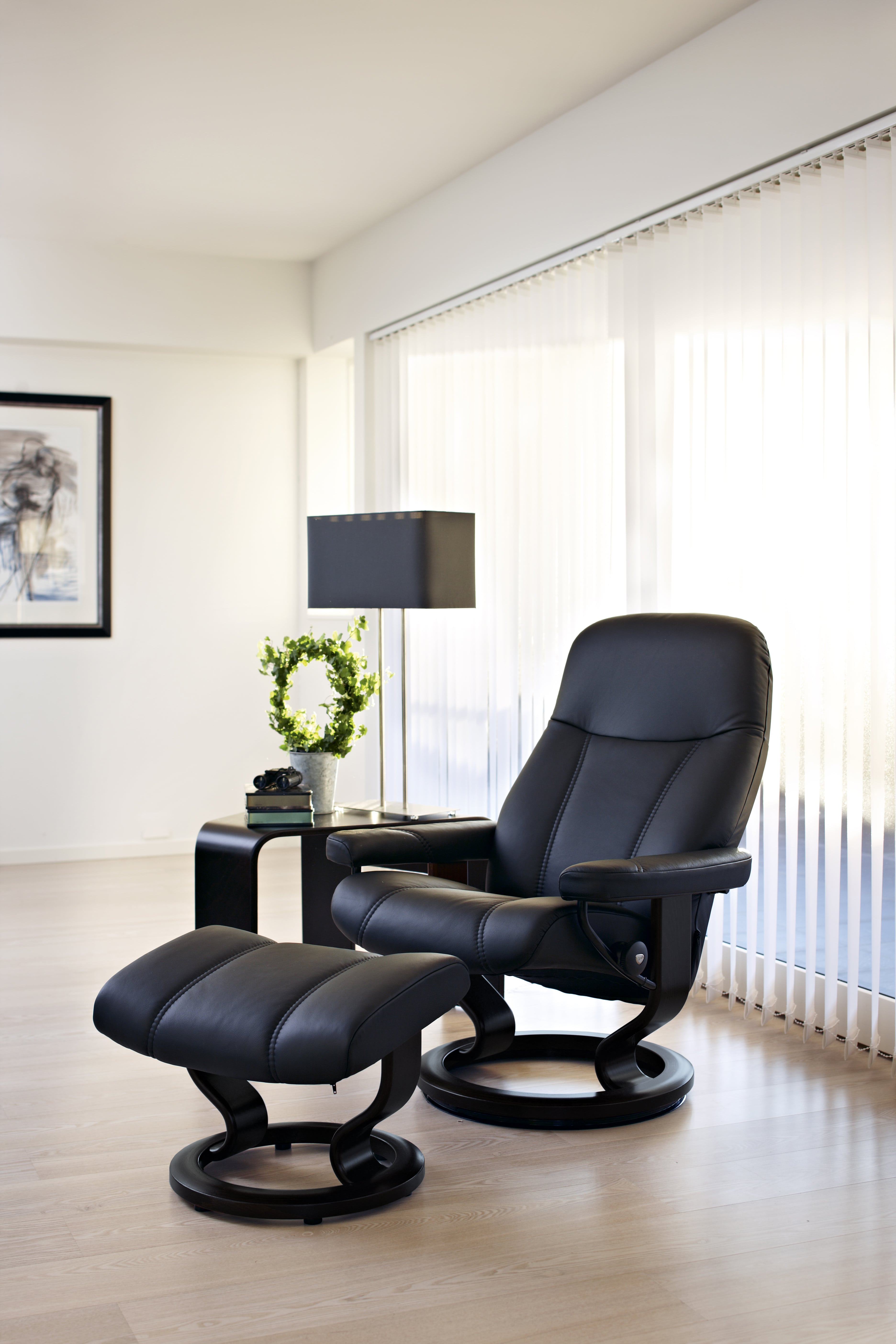 Sessel mit Hocker Consul, Leder - Consul