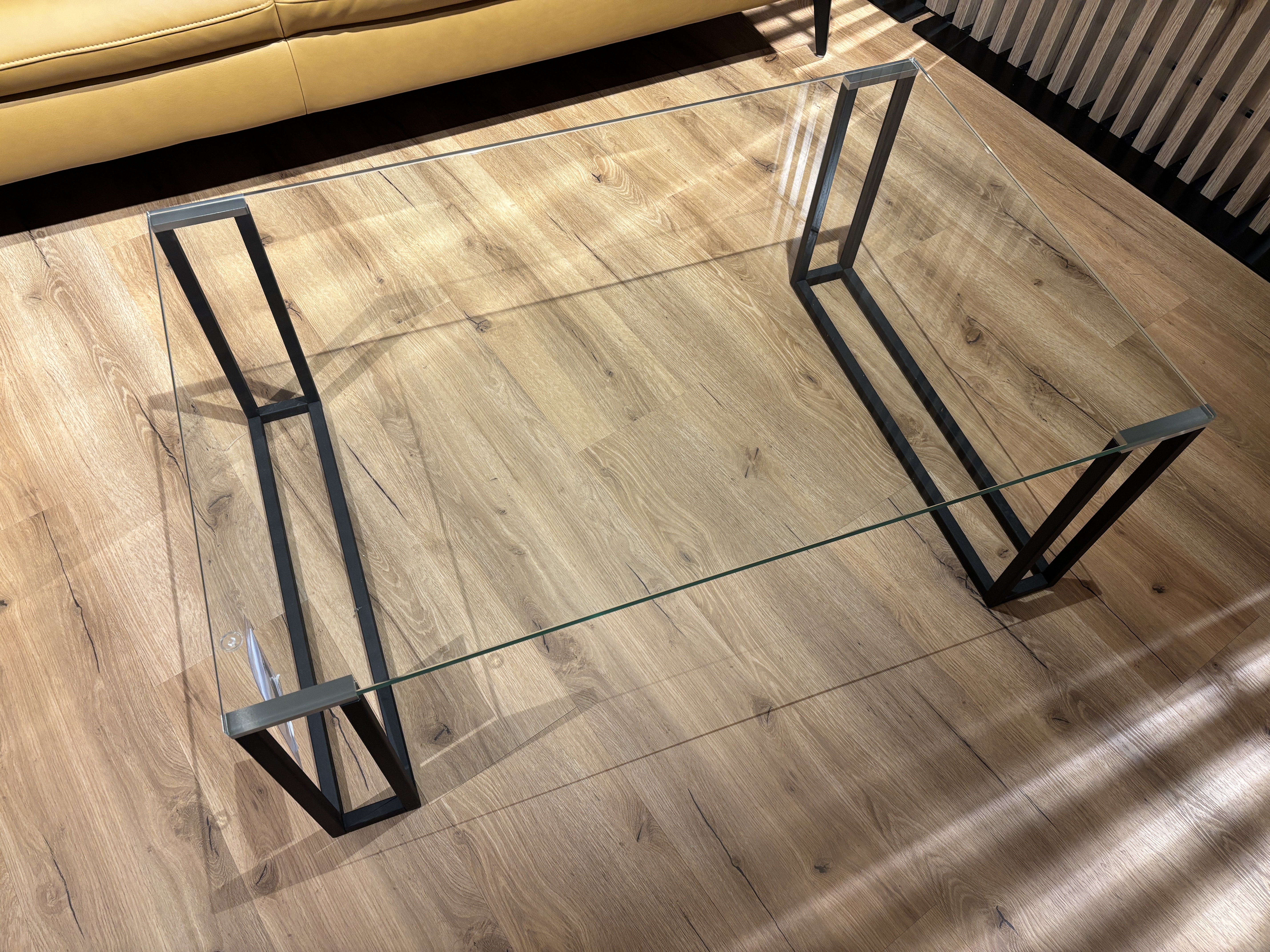 Couchtisch, Platte Klarglas, Kufengestell - 8250