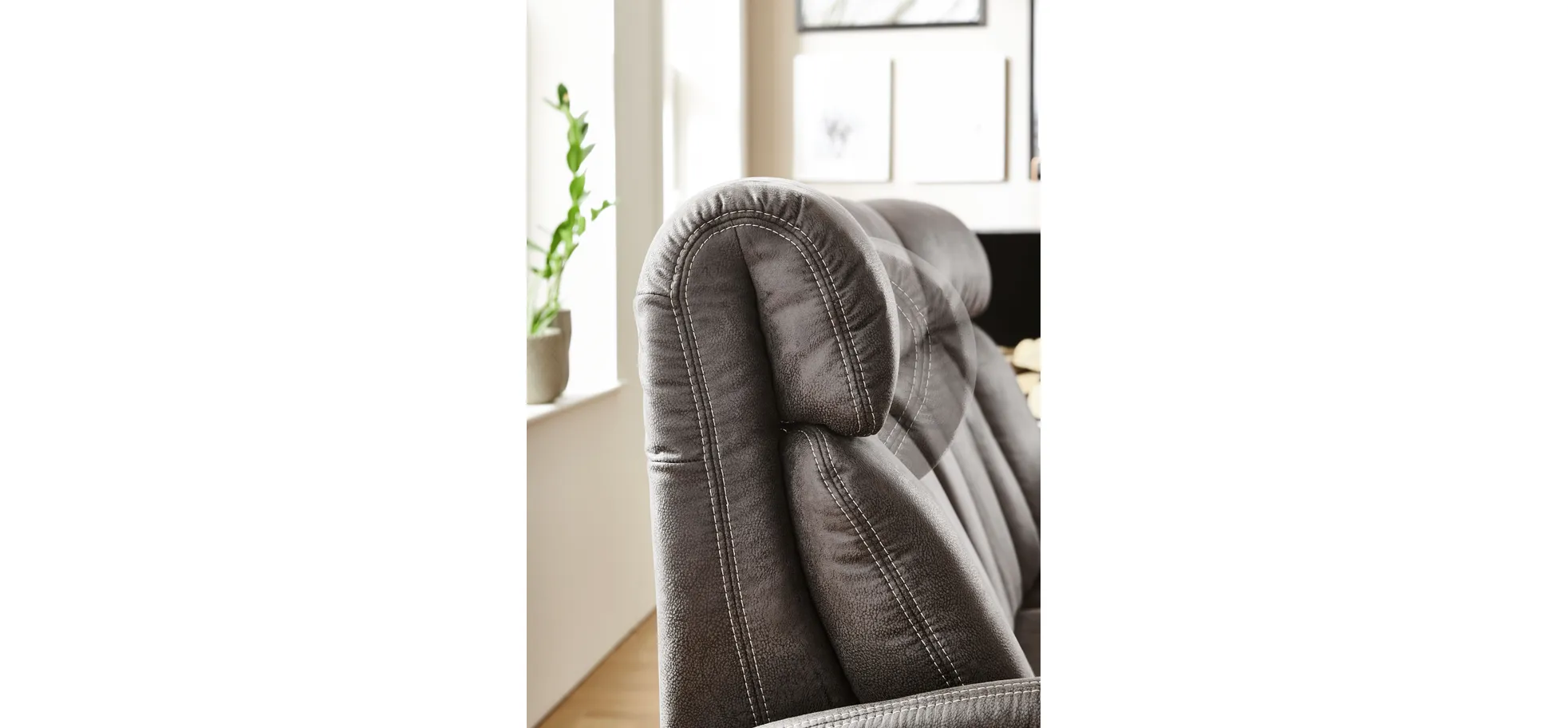 Trapezsofa - 2-Sitzer inkl. Kopfteil verstellbar, Stoff, Anthrazit