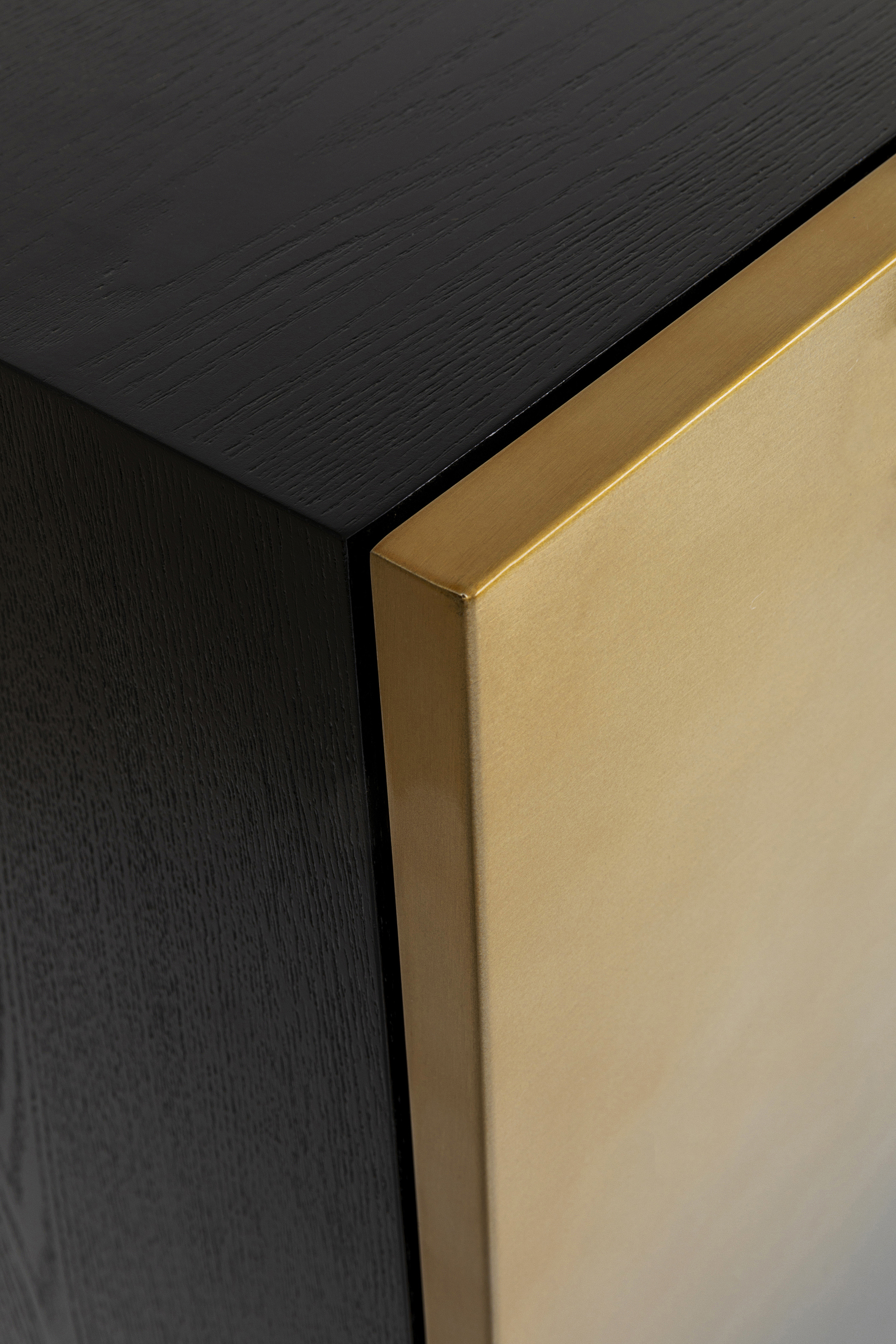 Sideboard Prezioso, Esche furniert, 4 Türen - Prezioso