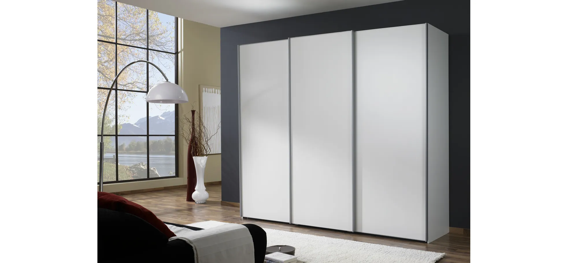 Schwebetürenschrank - B. ca. 250 cm, Weiß