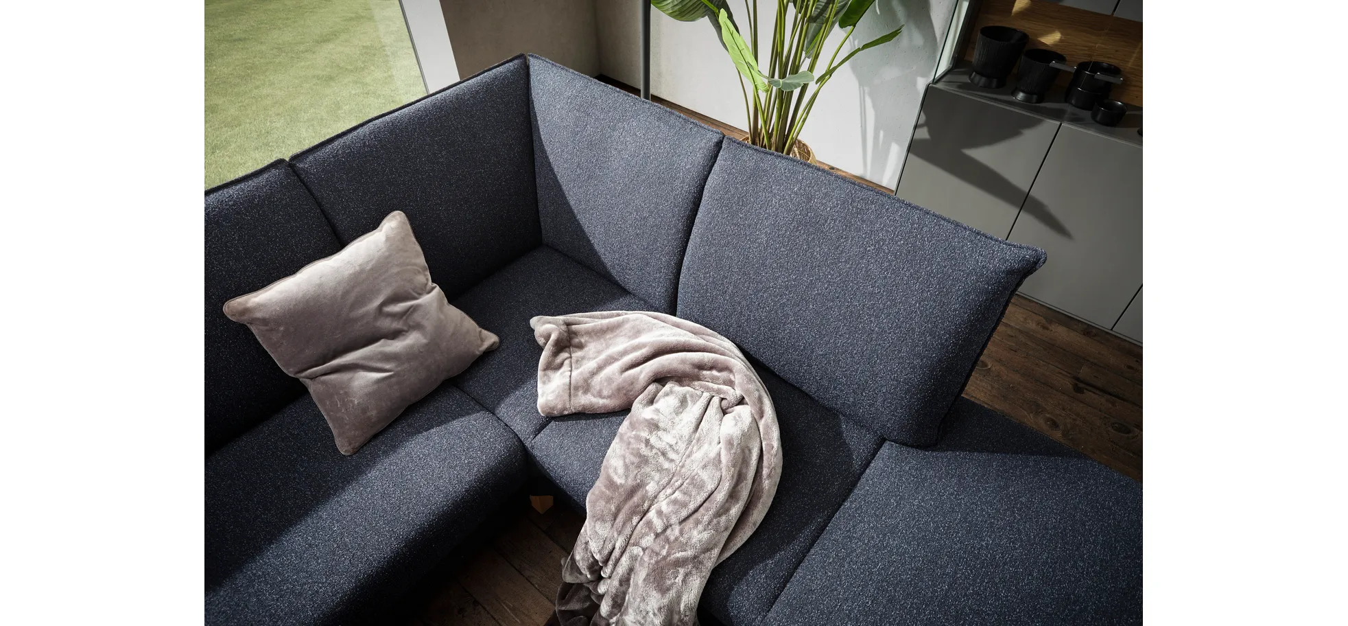 Sofa Stamford - 3,5-Sitzer, Bogen links mit Ecksofa 2-sitzig und Abschlusshocker Rechts, Stoff, Dunkelblau