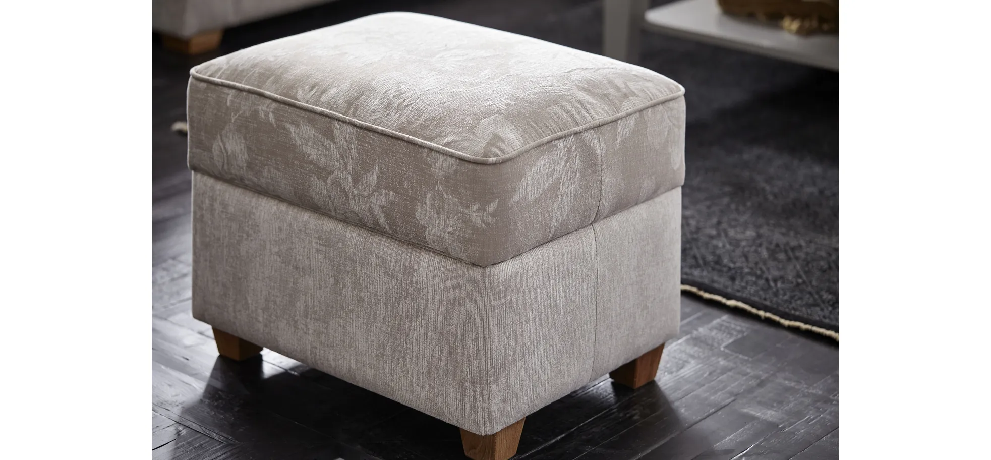 Hocker Brunswick Romantic - mit Stauraum, Stoff, Mehrfarbig