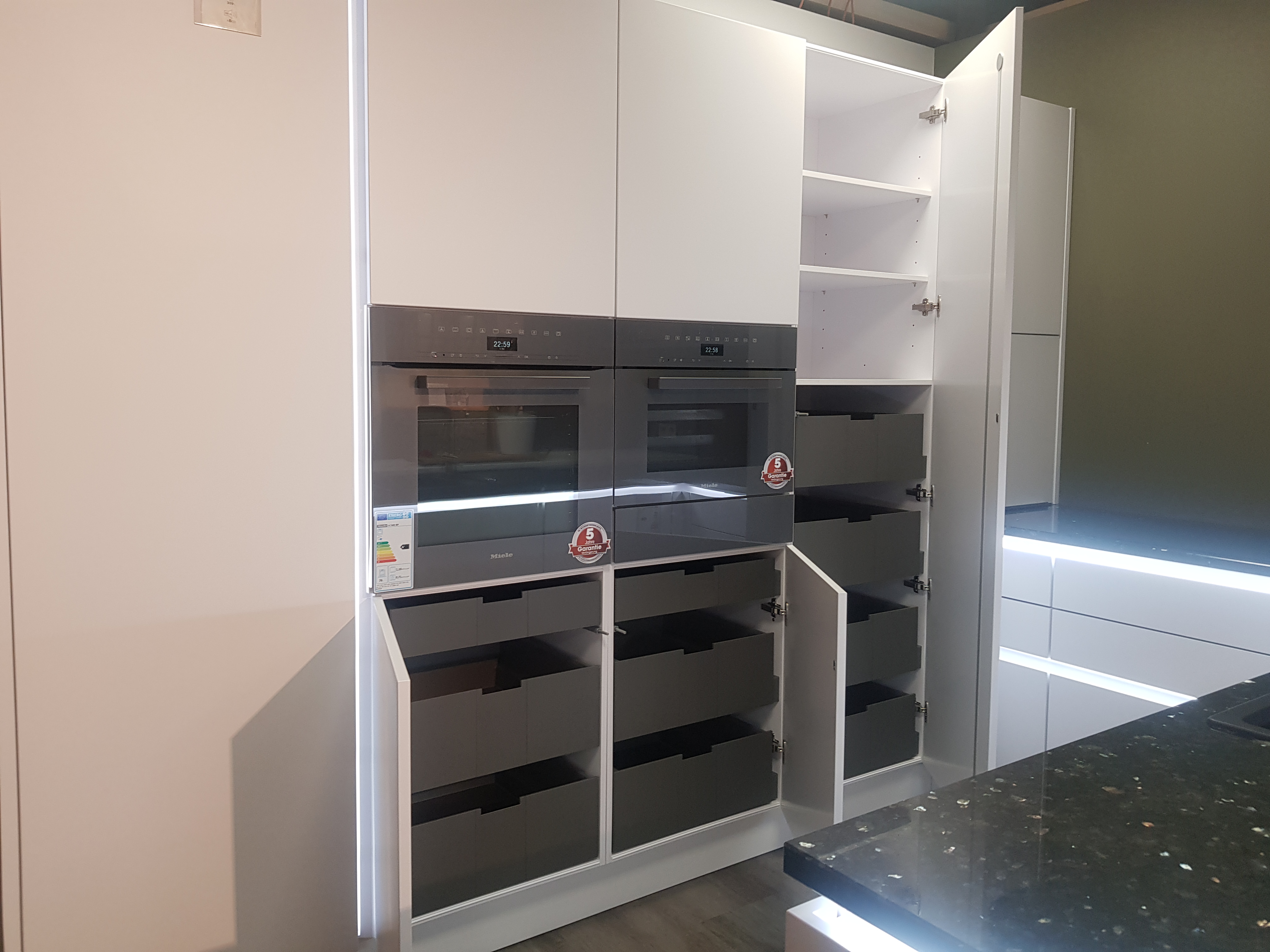 Musterküche 5015 - Premium, Made in Germany