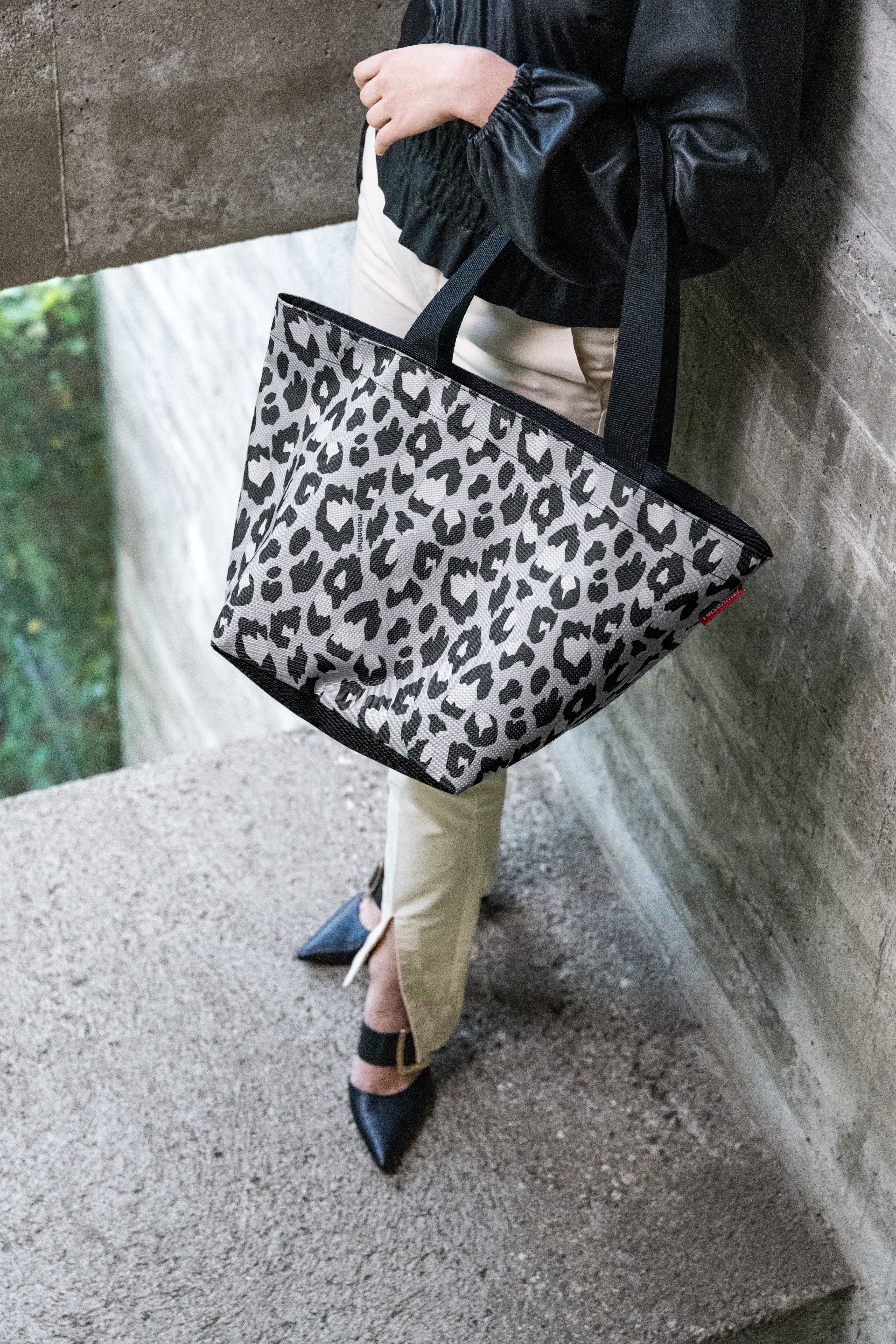 reisenthel, Shopper M - leo nero