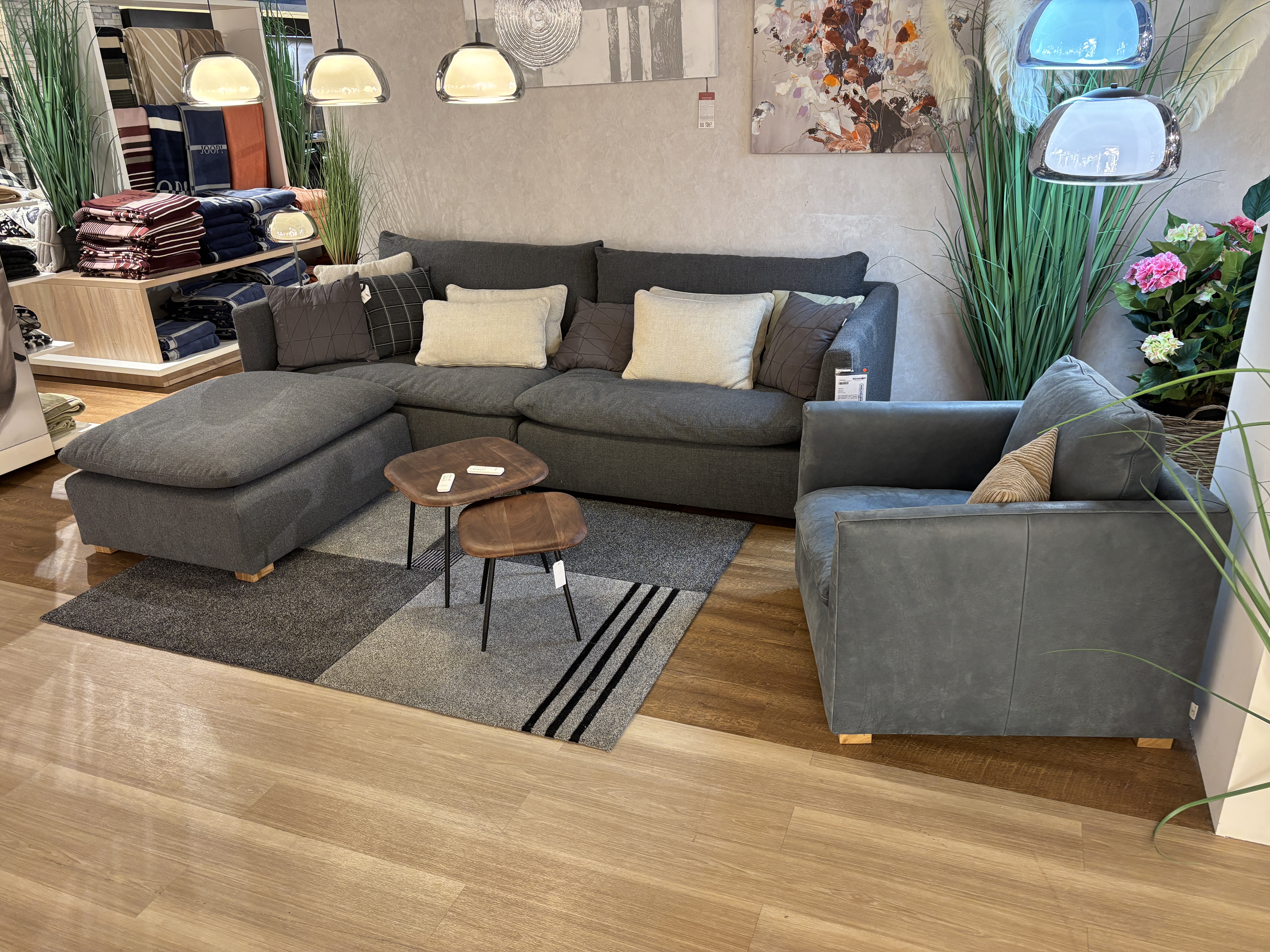 Garnitur, Stoff Angola,  - Montreal