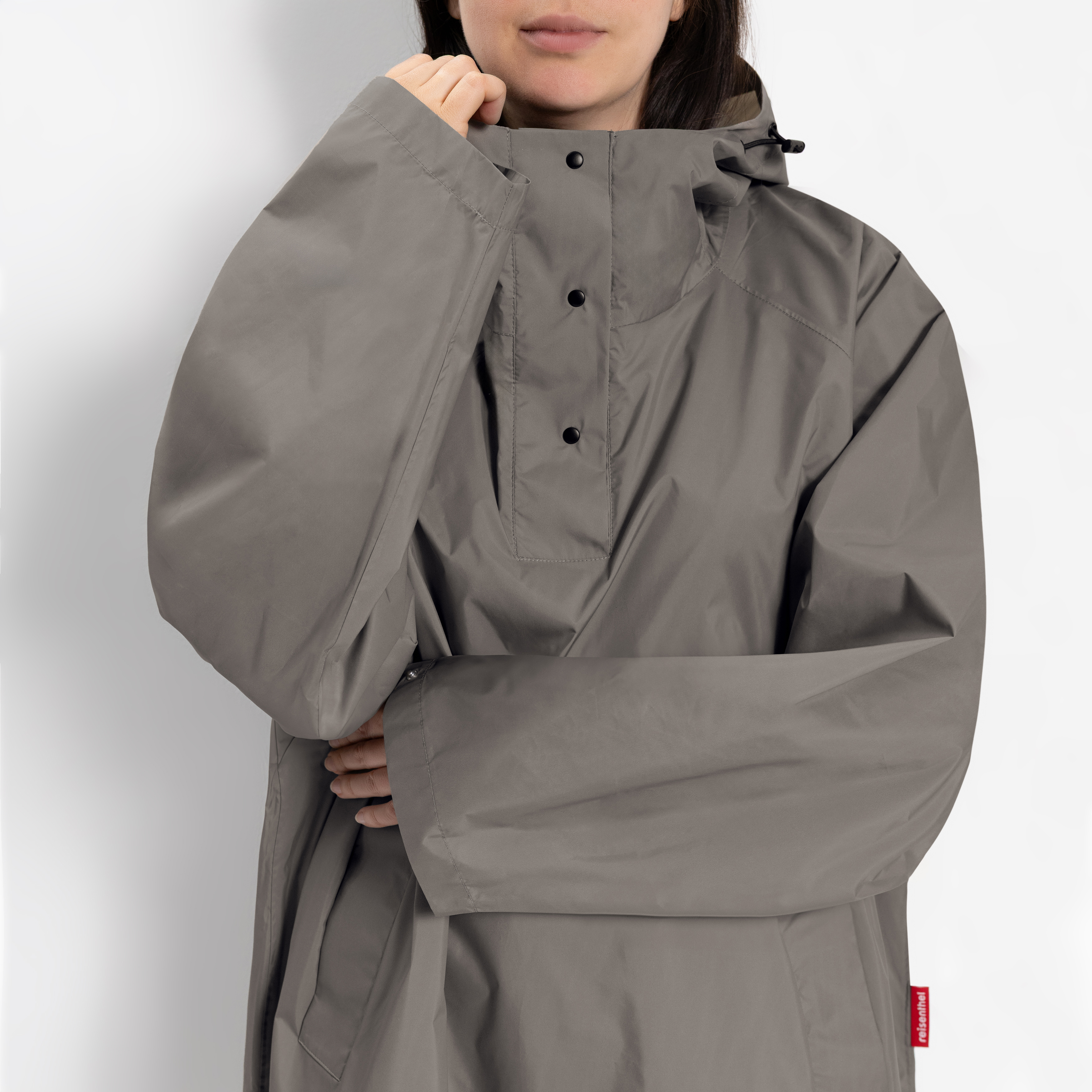 reisenthel, mini maxi regencape - dark taupe