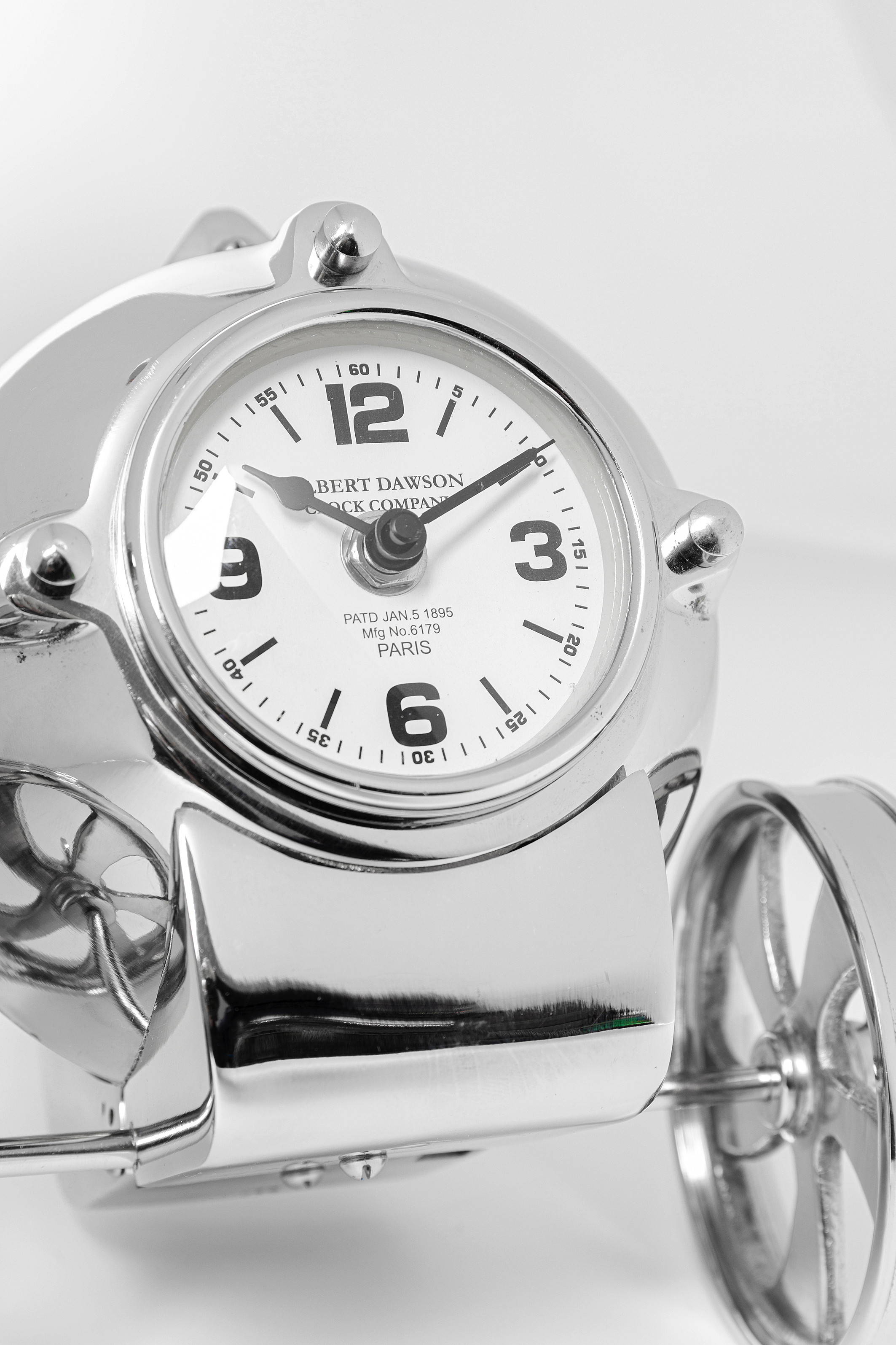 Tischuhr Trailer - Luxury