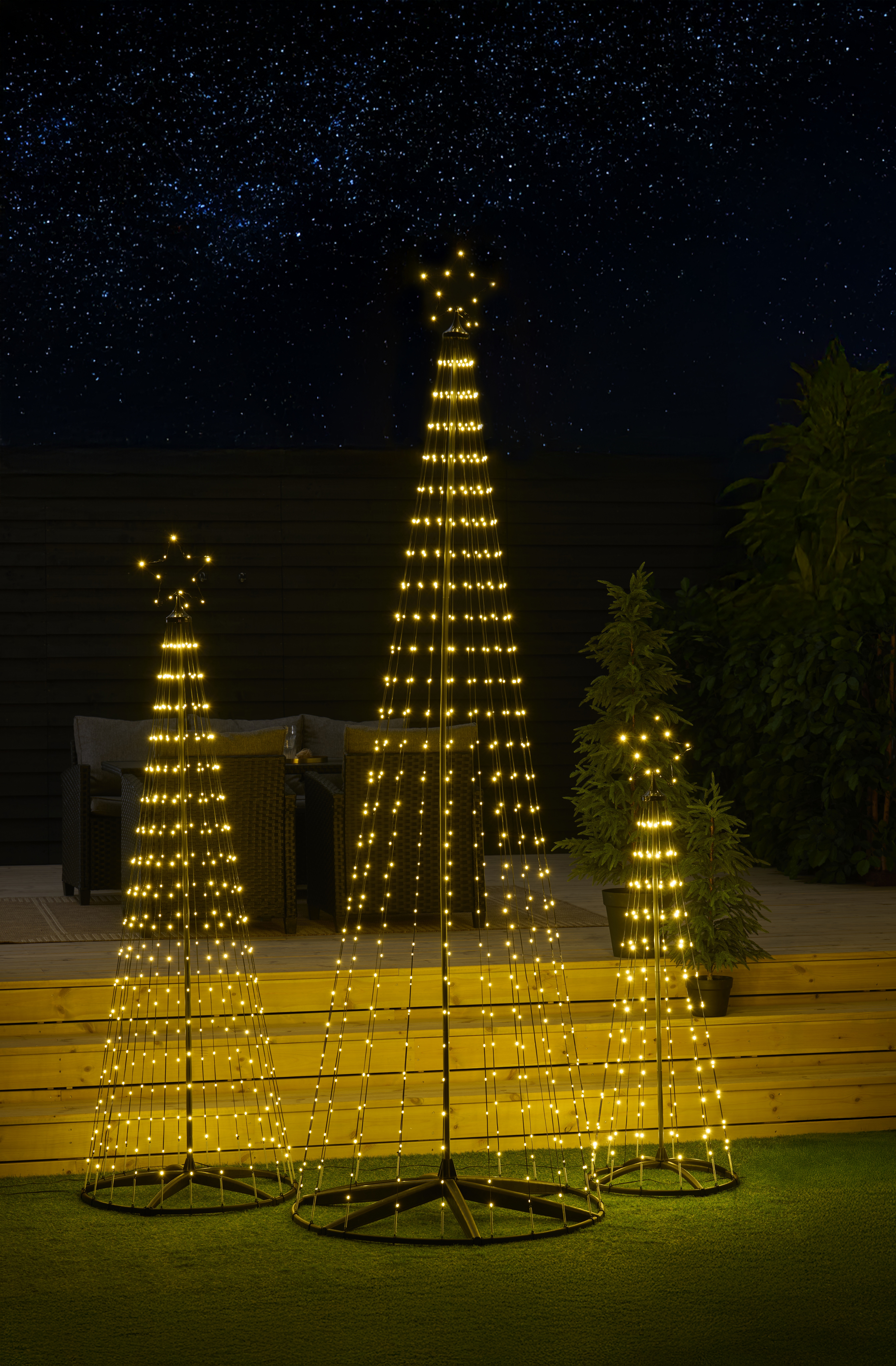 LED-Baum 154 LED H x 150 cm mit Timer - 8 Funktionen mit Fernbedienung