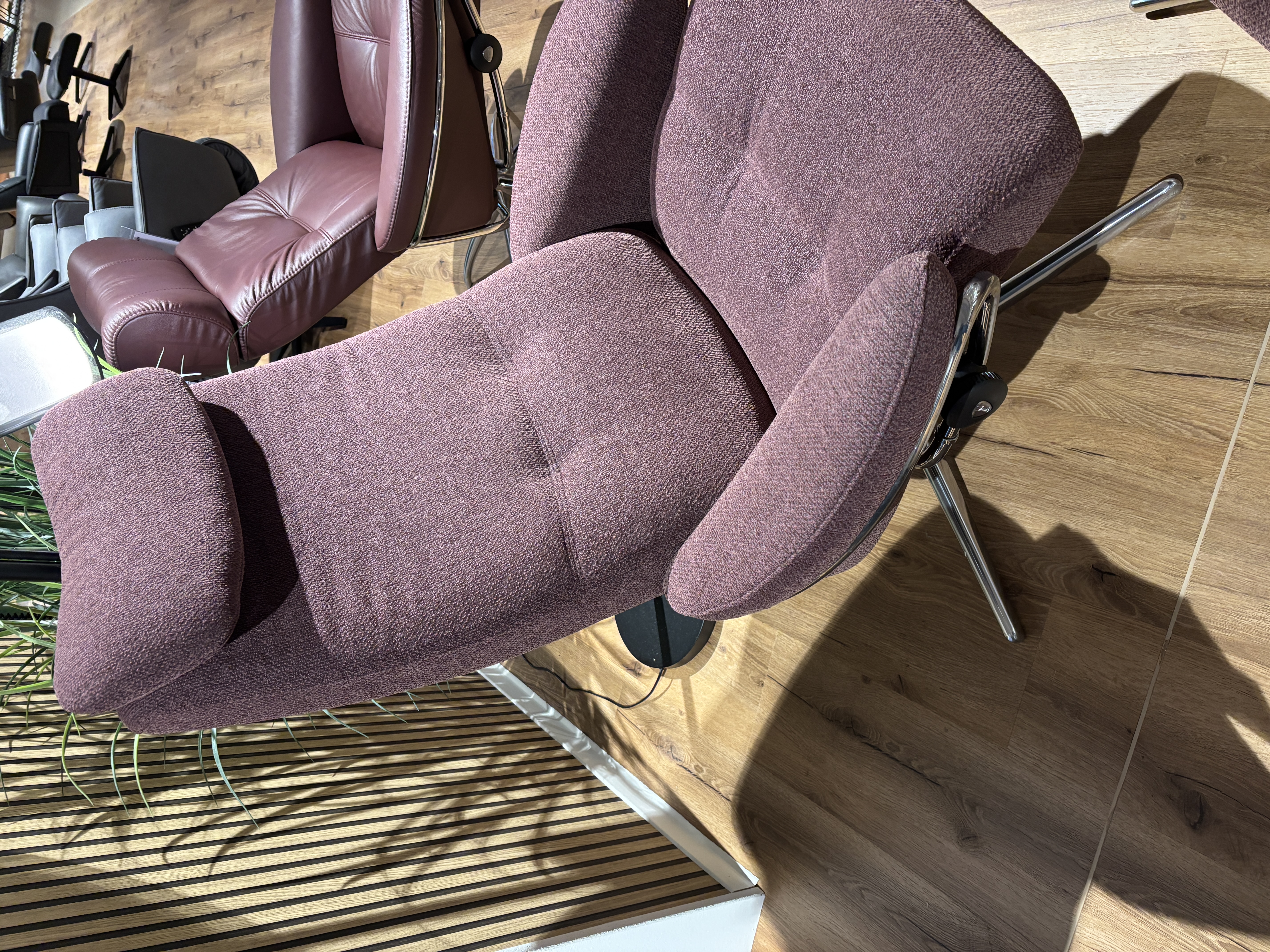 Sessel mit Hocker burgund  - Berlin