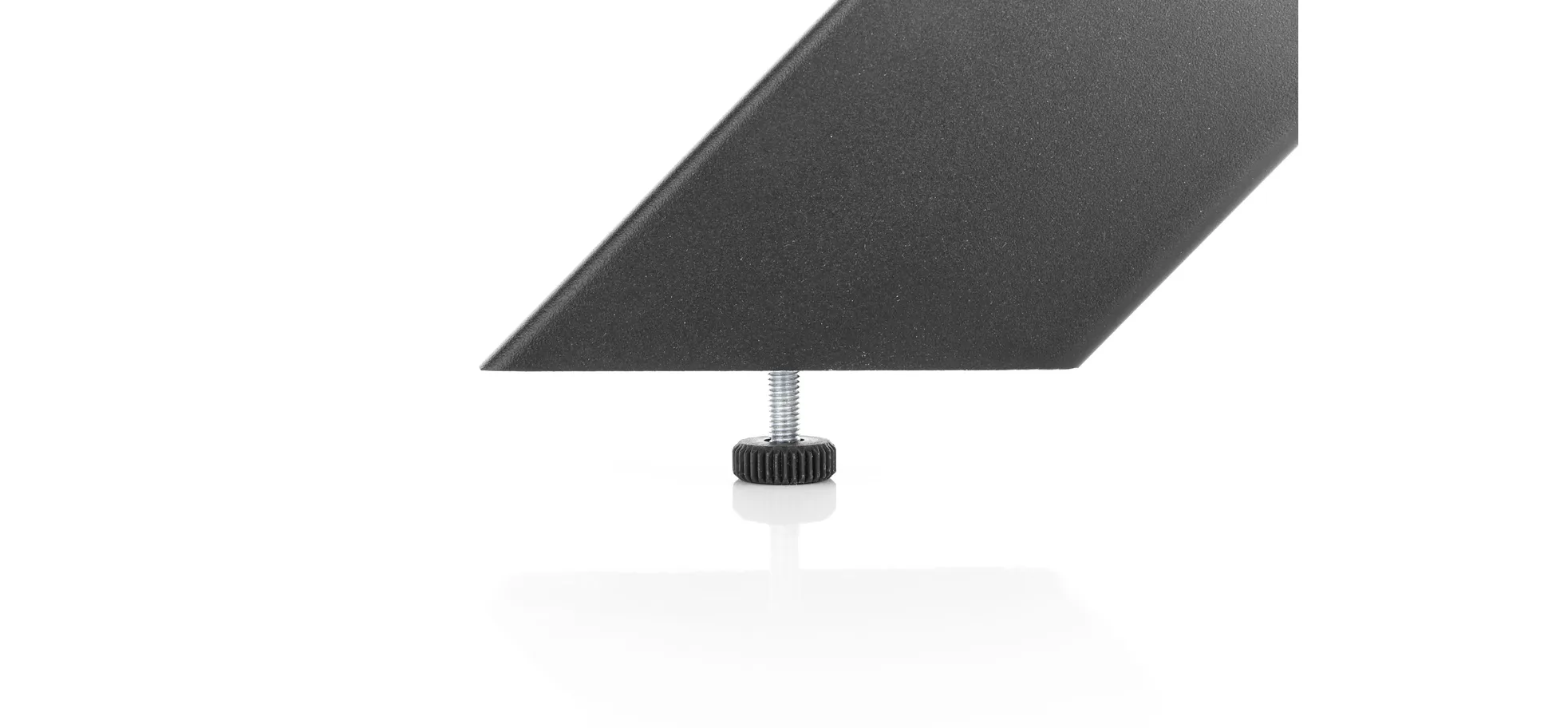 Esstisch - LB ca. 240x100 cm, Wildeiche massiv geölt, Baumkante, Schwarz