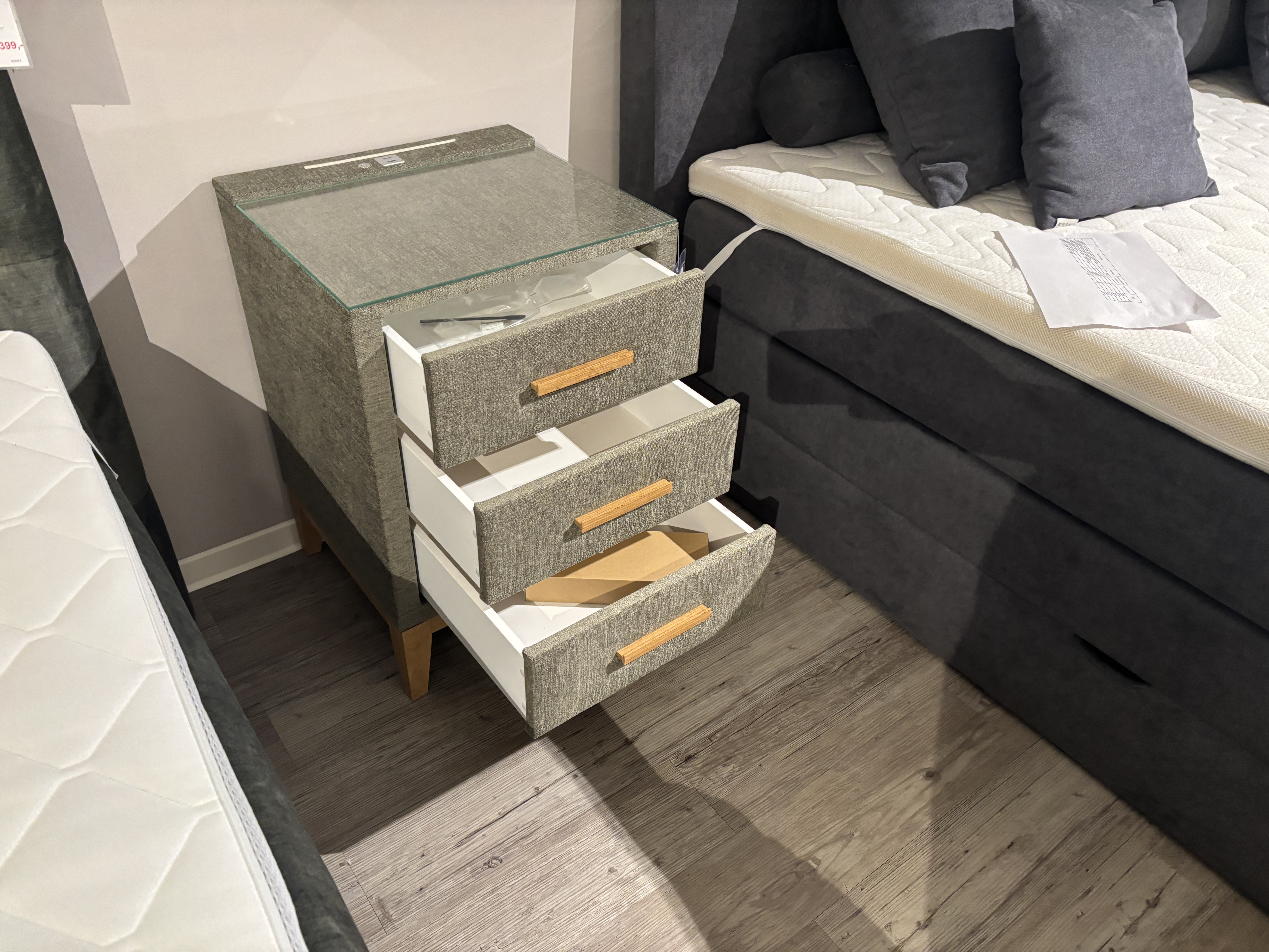 Nachtkonsole - MyTrend314