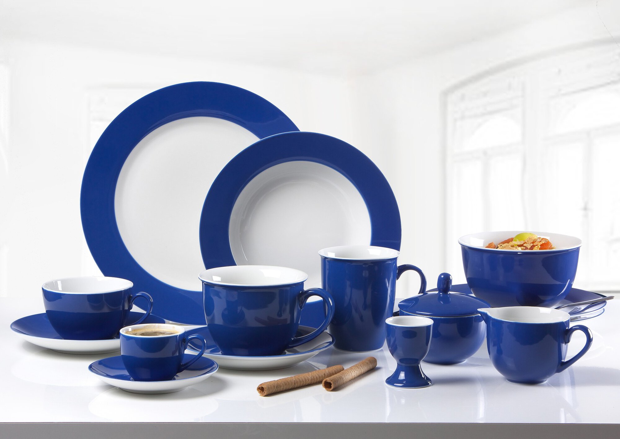 Espresso-Untertasse Doppio Indigo 12 cm - Porzellan, spülmaschinenfest, rund, blau
