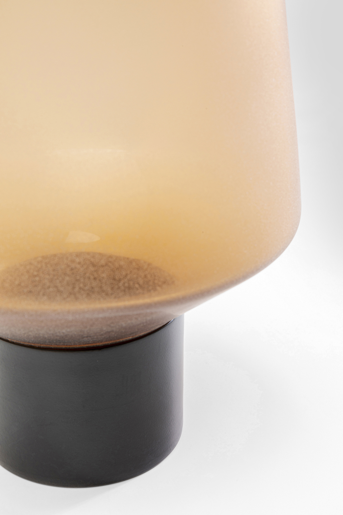 Vase Noble, Glas matt - Accessoires 