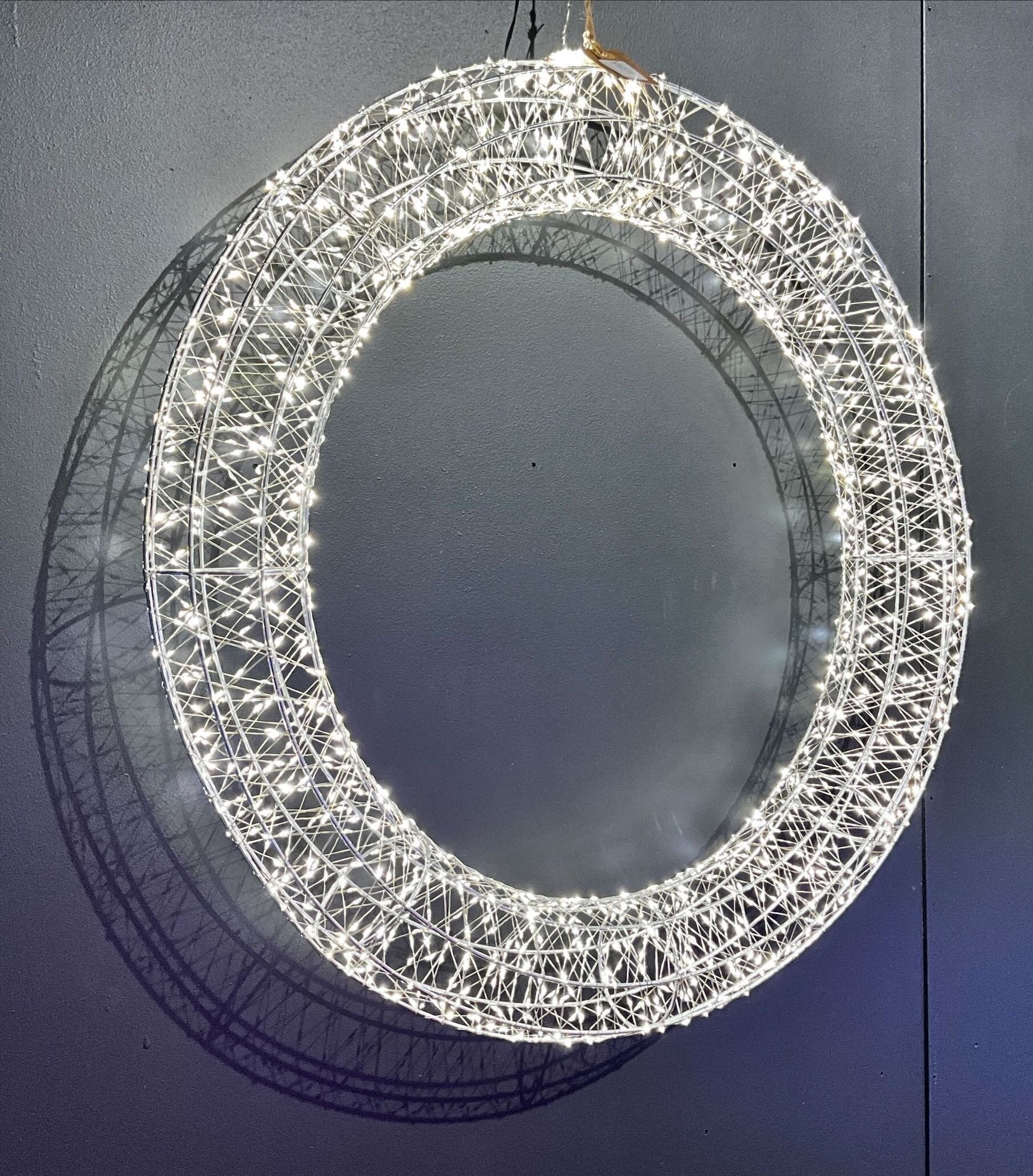 LED-Kranz 1800 LED Ø 70 cm mit Timer - 