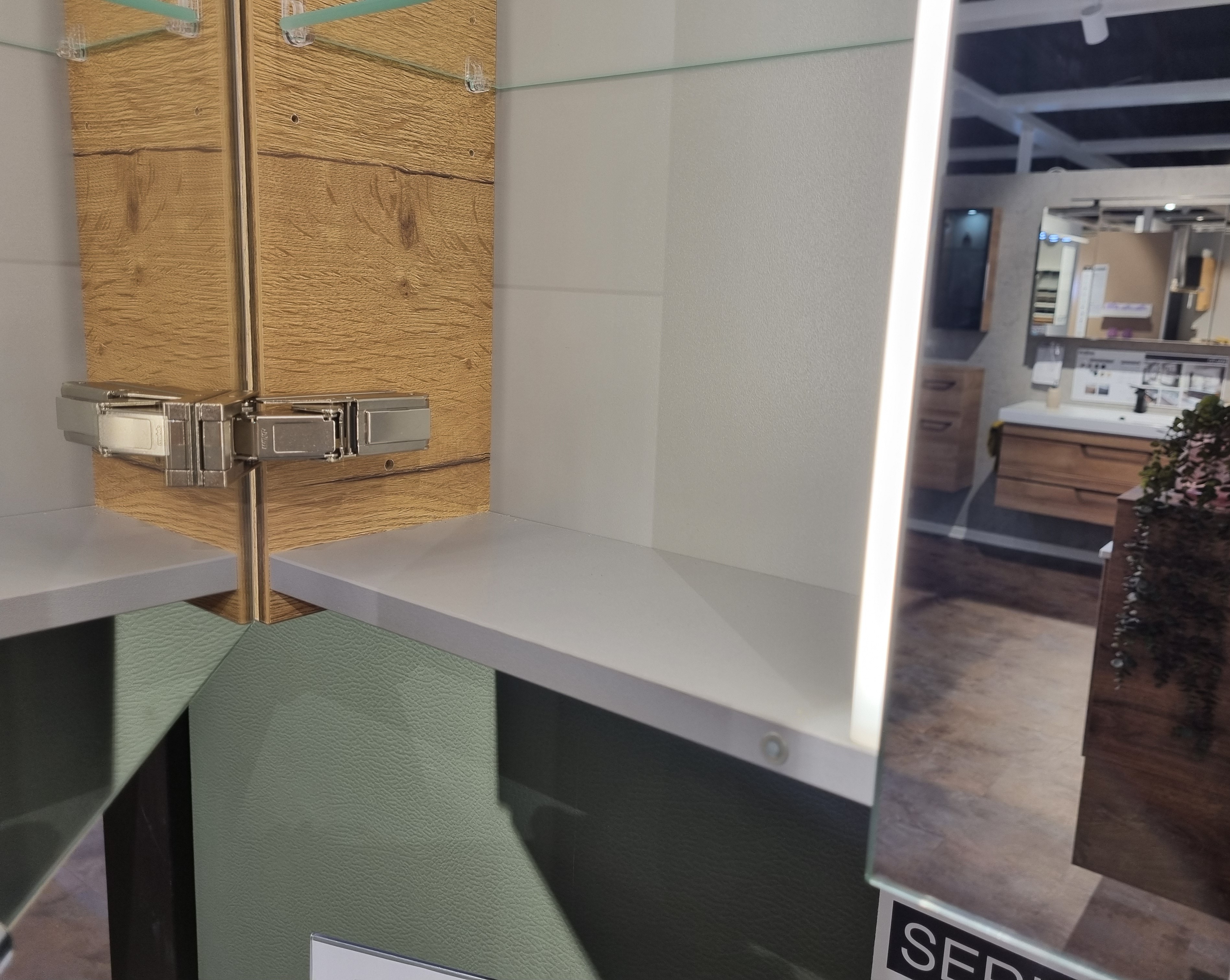 Badkombi, Eiche, Schilfgrün - Serie 7040