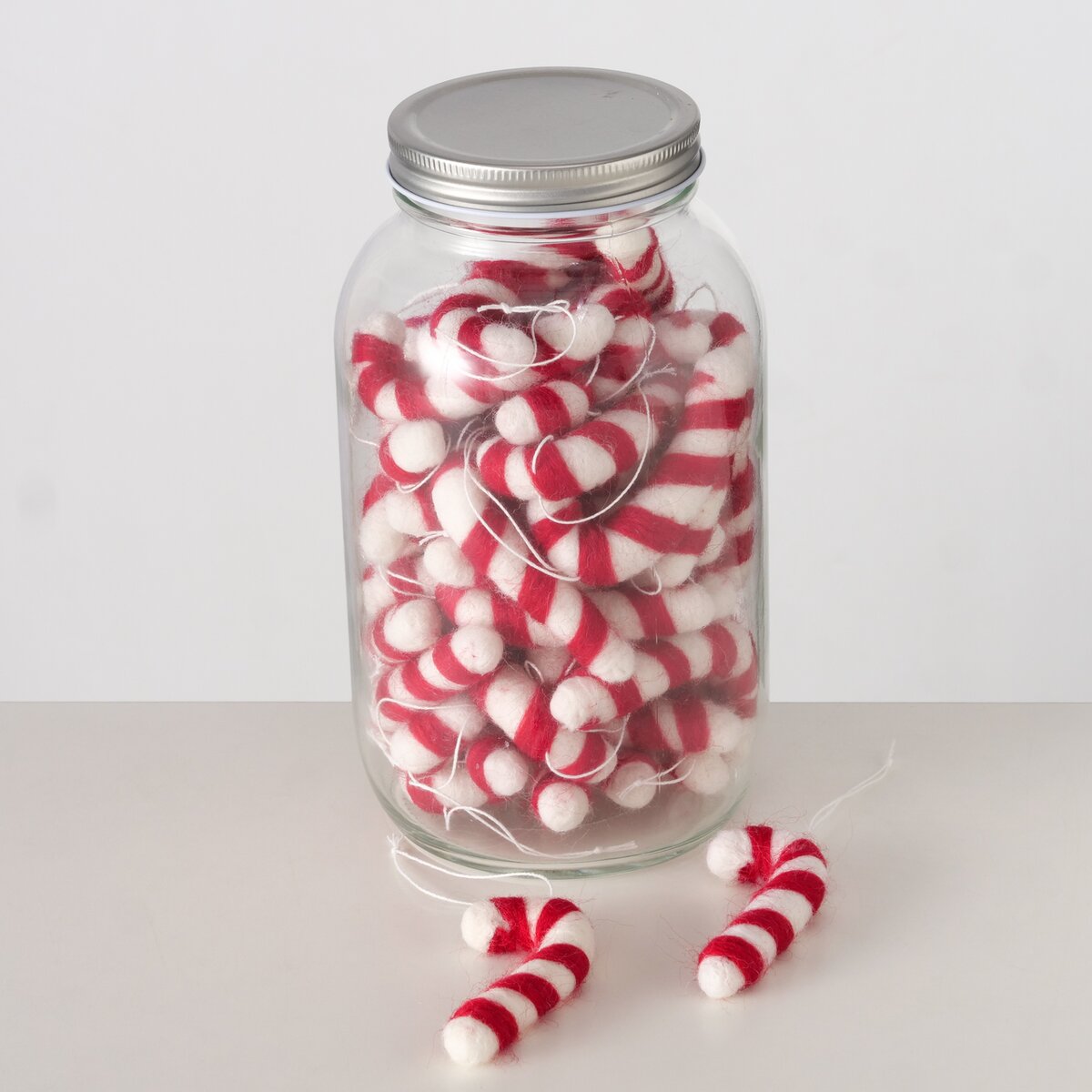 Weihnachtsanhänger Kiru, Zuckerstange - L 3,50 cm, H 8,50 cm