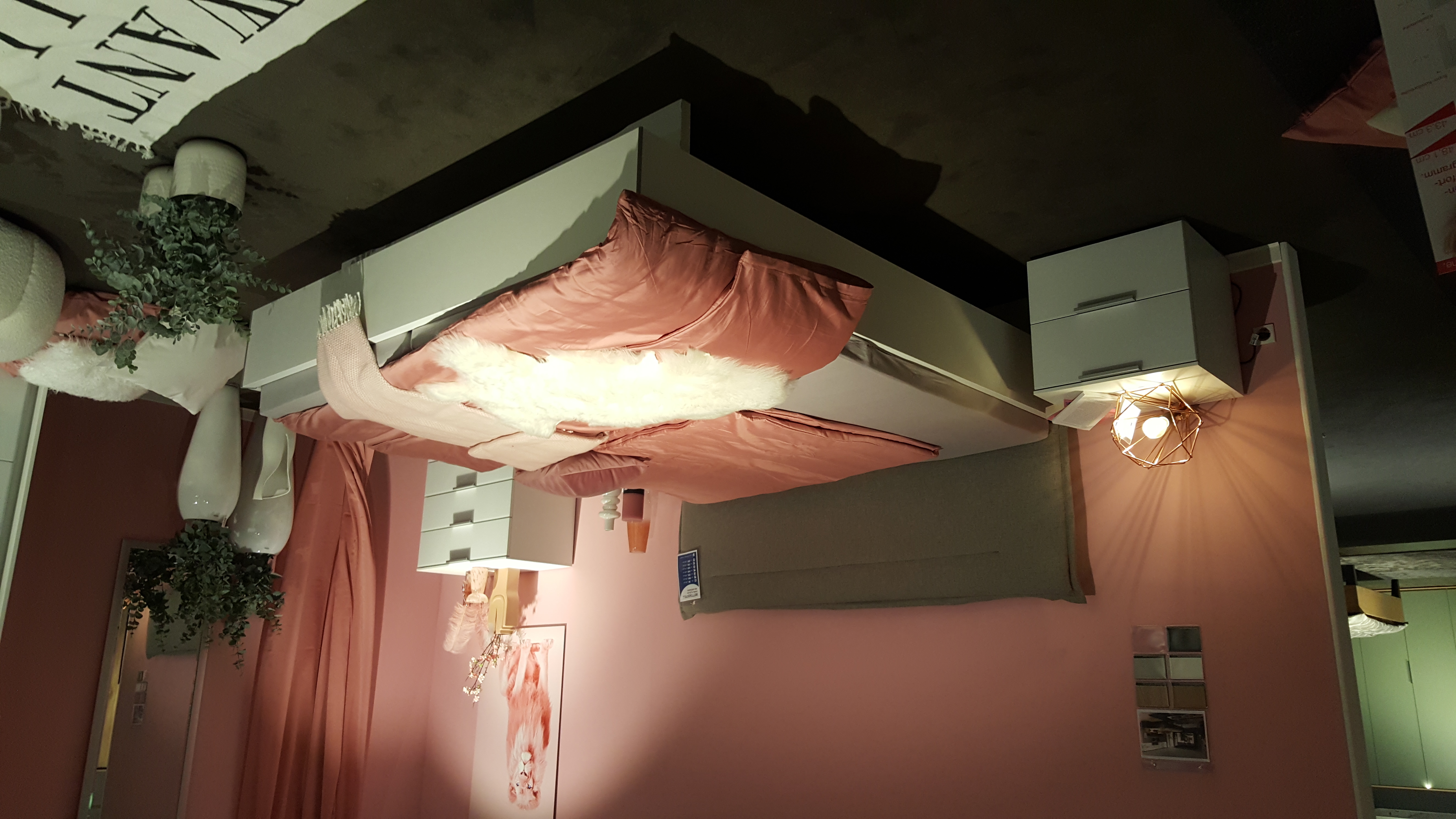 Bett, mit Quersockel, alpinweiß - LS 005419