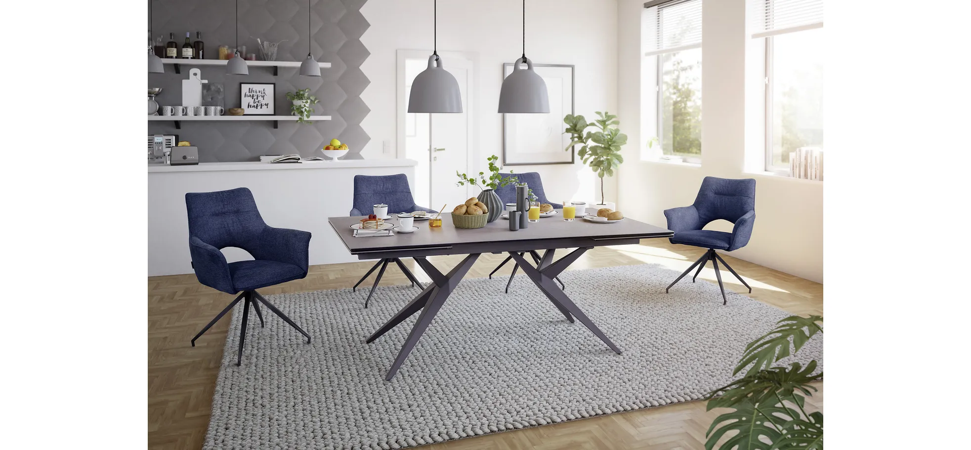 Vierfußstuhl mit Armlehnen, blau - Maleen