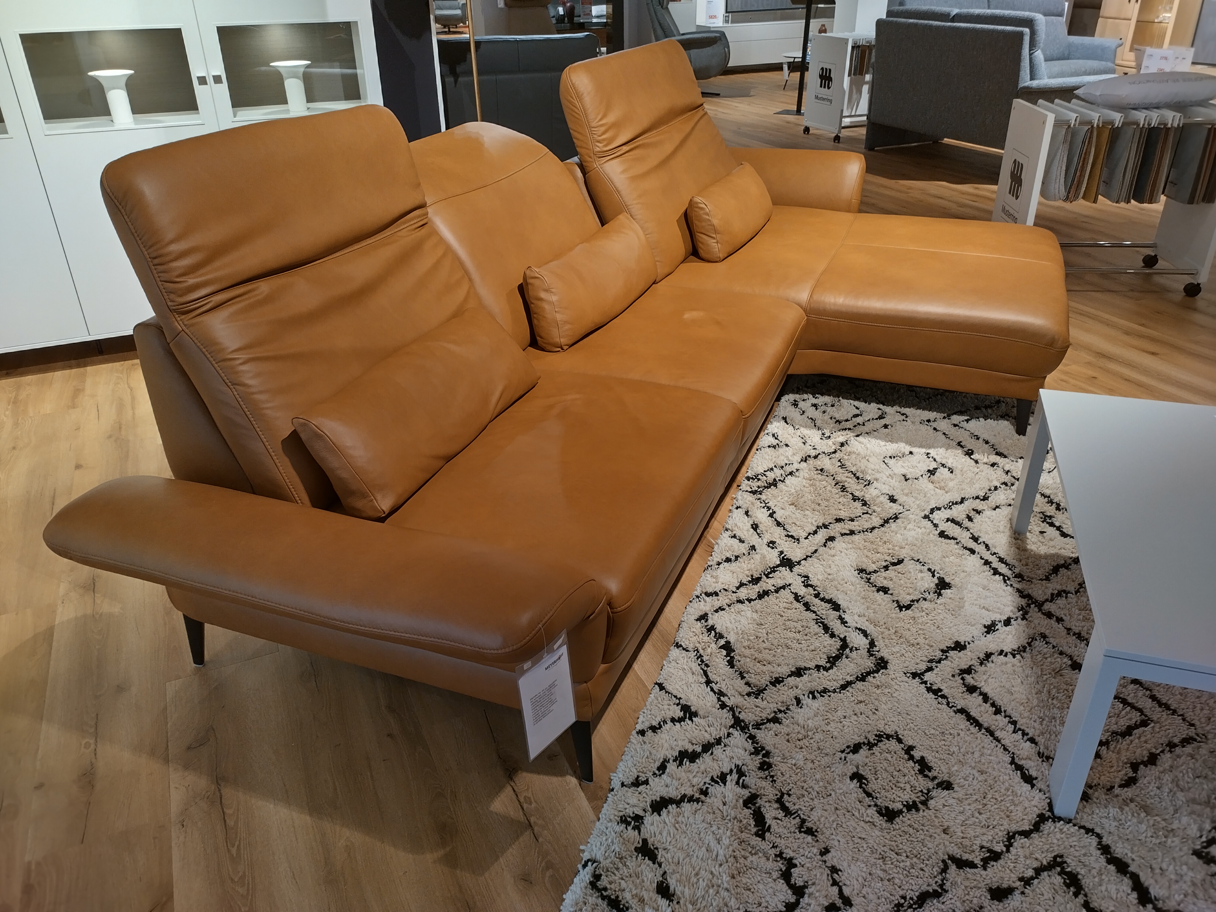 Eckgarnitur, saddle - MR 1350