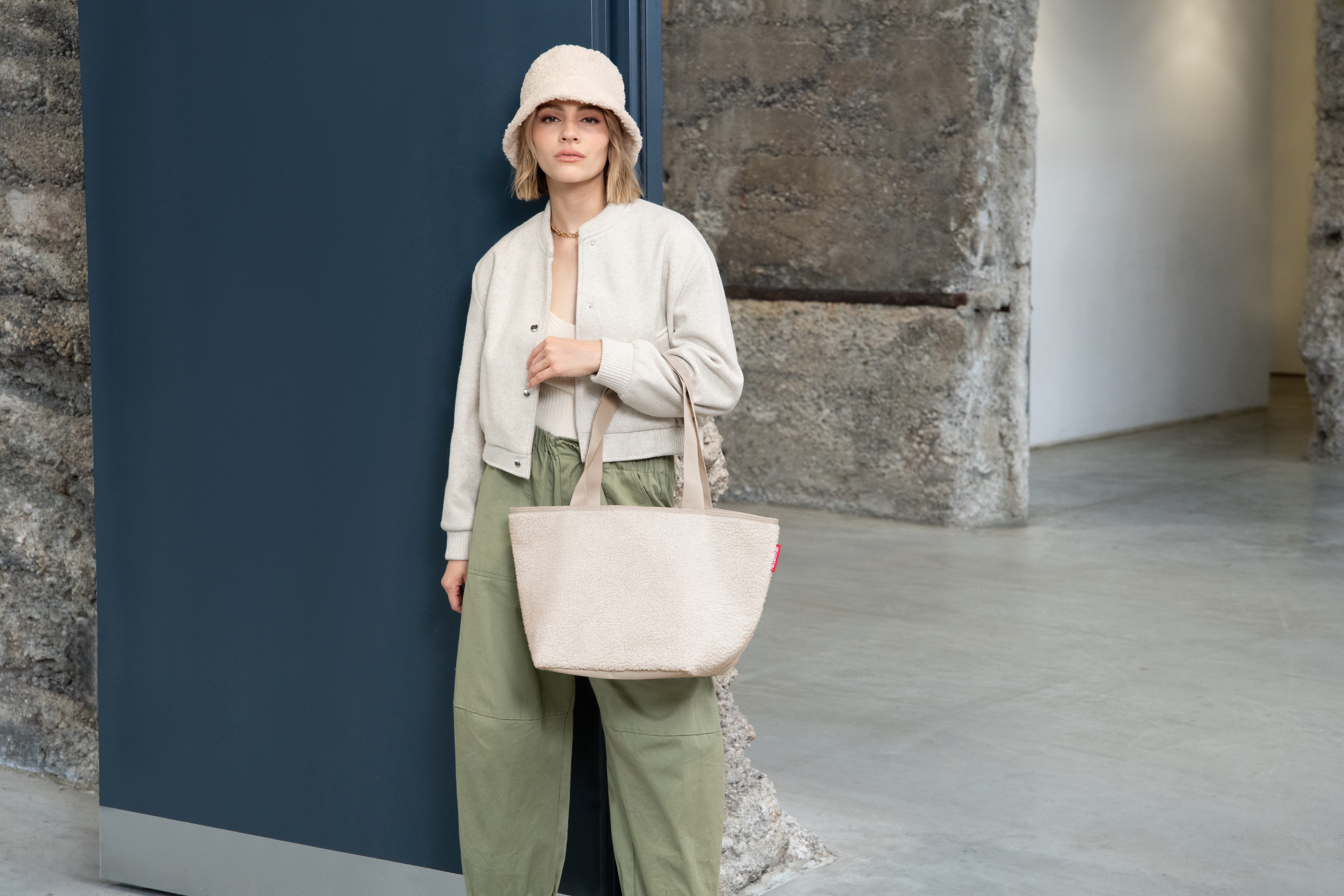 reisenthel, shopper M - teddy sand