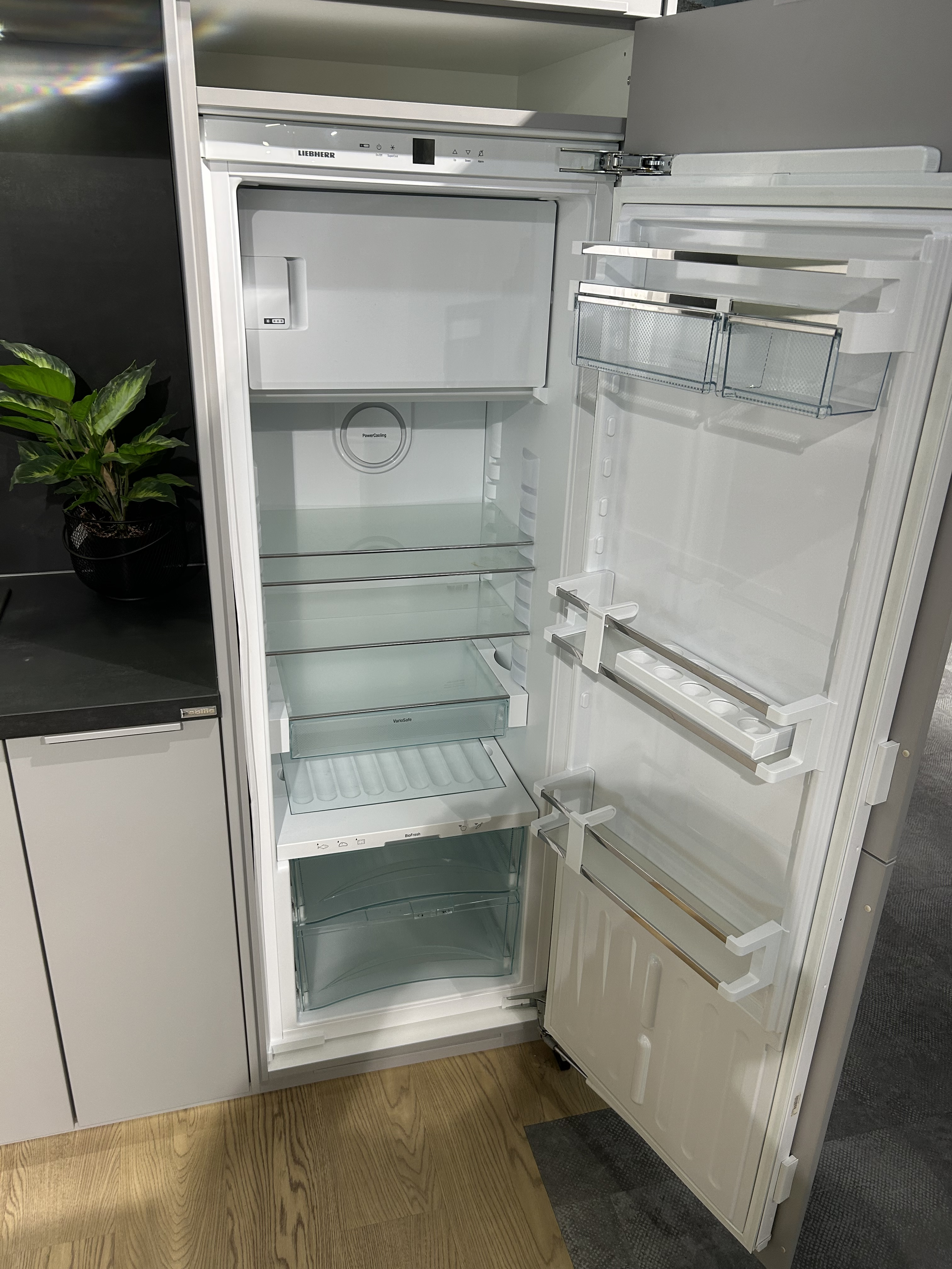 Musterküche 4011 - Premium, Made in Germany