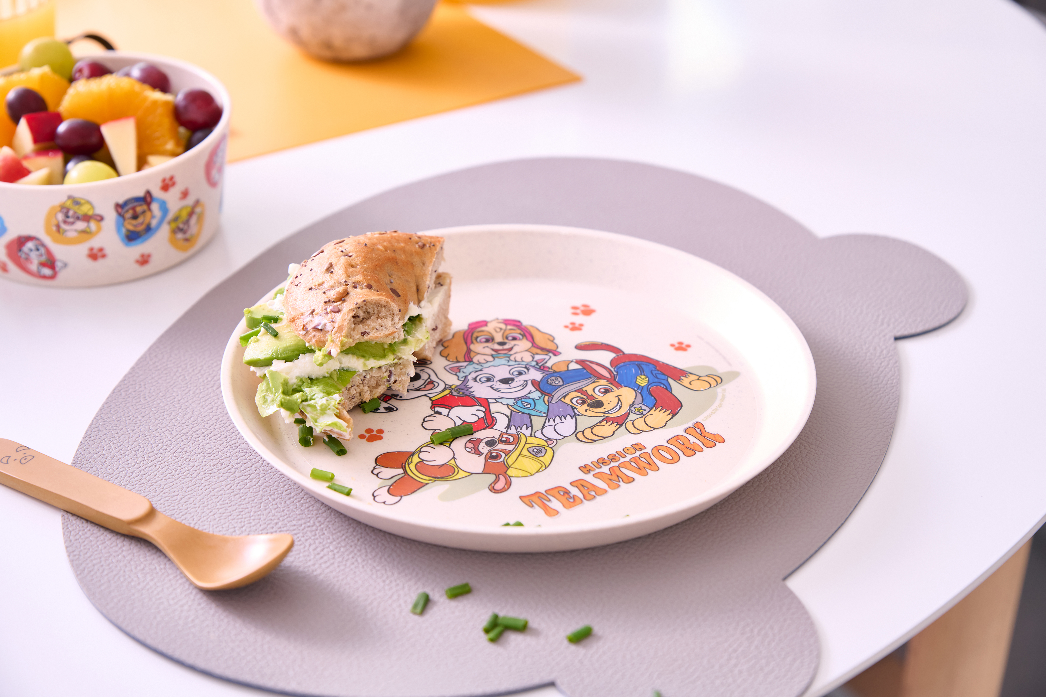 Kleiner Teller 205mm, organic moon paw patrol - sicherer Stand, stapelbar, CO2-neutral