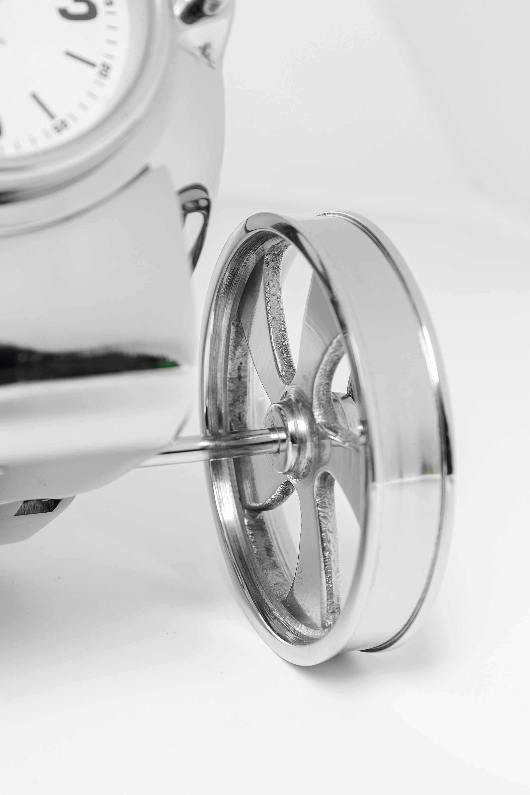 Tischuhr Trailer - Luxury