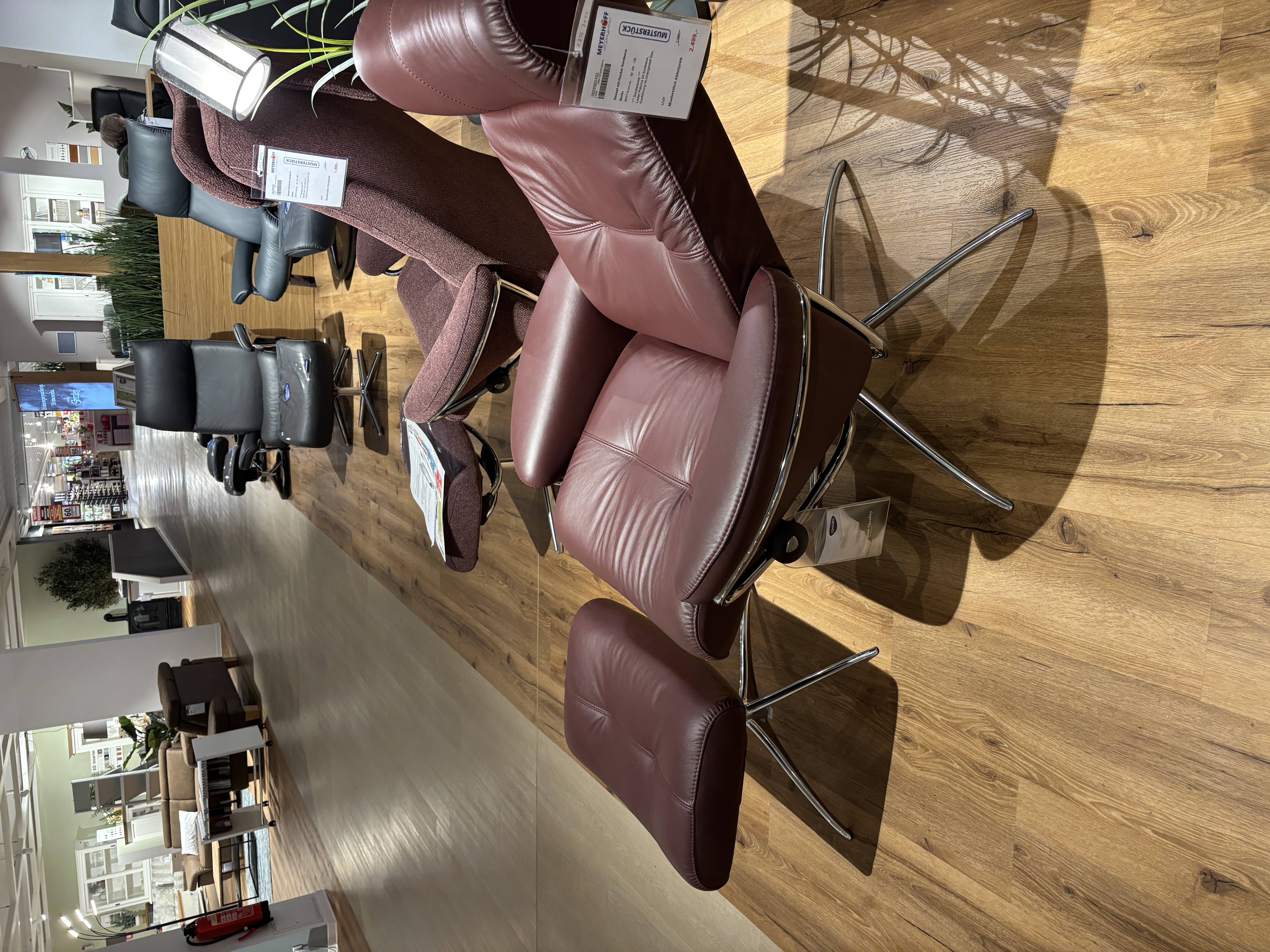 Sessel mit Hocker bordeaux, Leder bordeaux - Berlin
