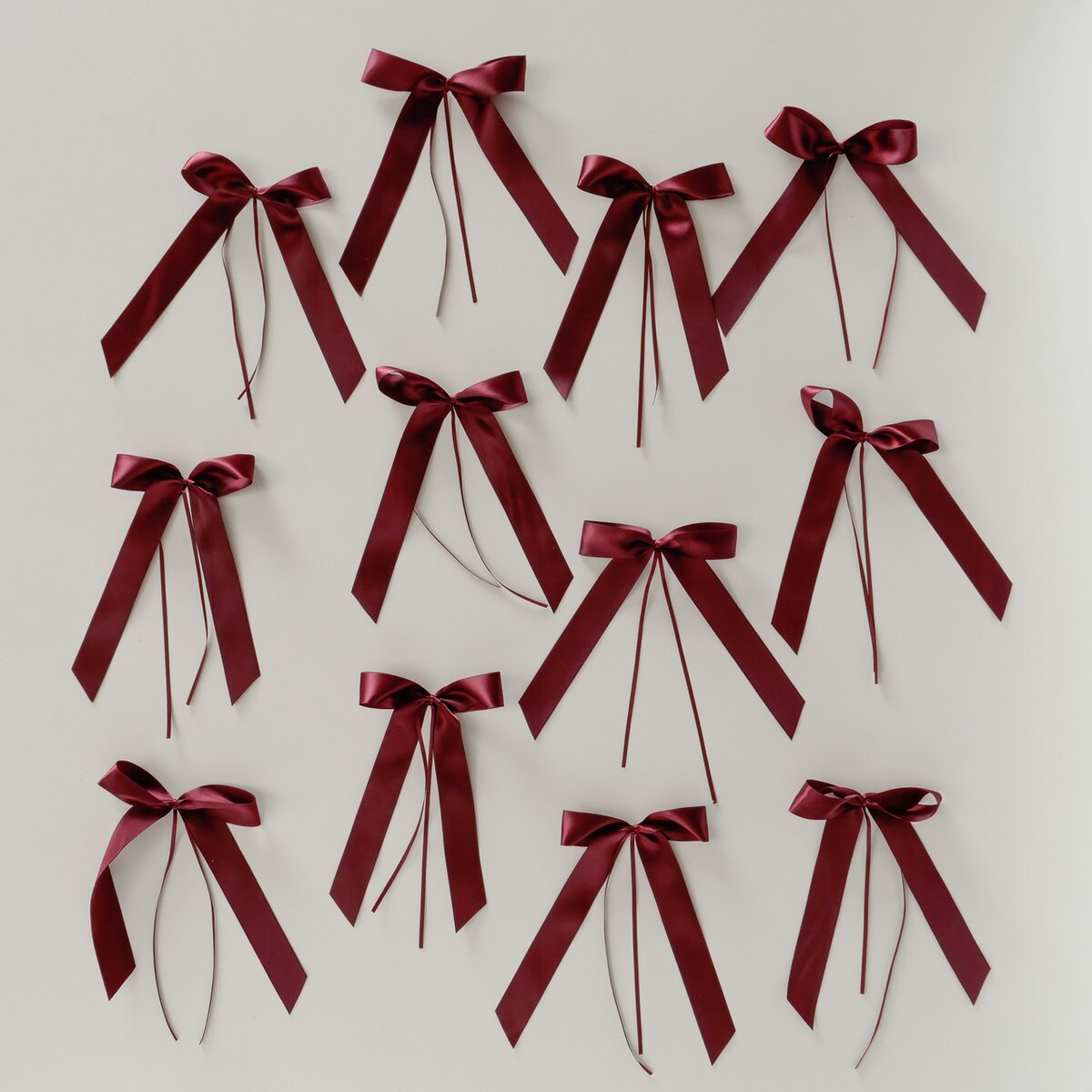 Deko-Anhänger Schleife, 12-er Set - ca. 11x20x1cm, dunkelrot