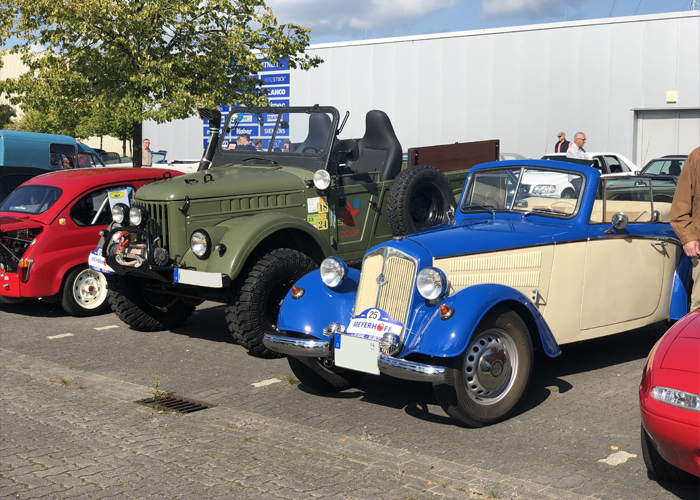 Oldtimer bei der Oldtimer-Show 2023 • Meyerhoff